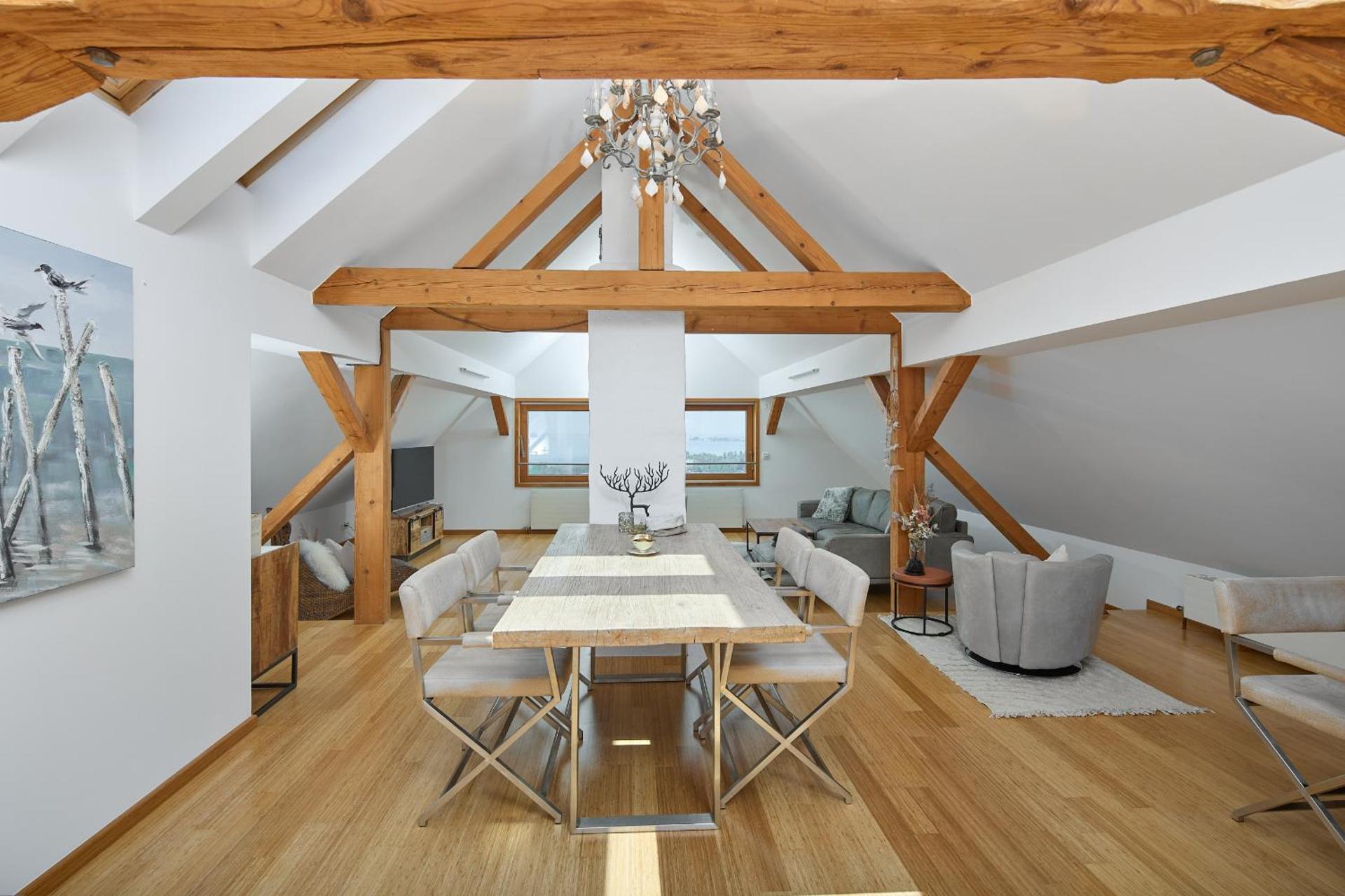 Außergewöhnliches Loft am Pfänderhang mit Seeblick