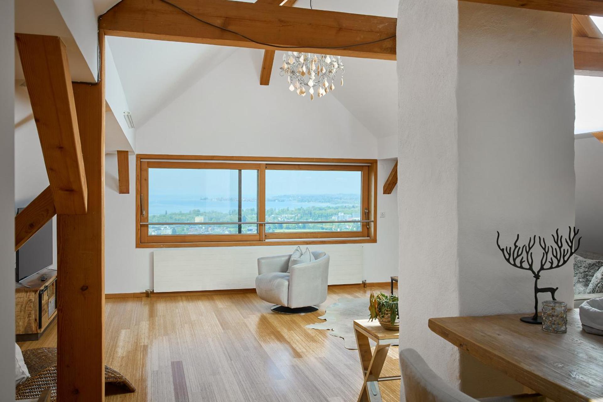Außergewöhnliches Loft am Pfänderhang mit Seeblick