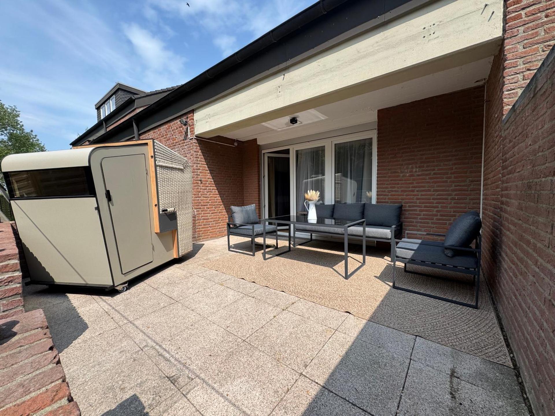 Suite with Garden View