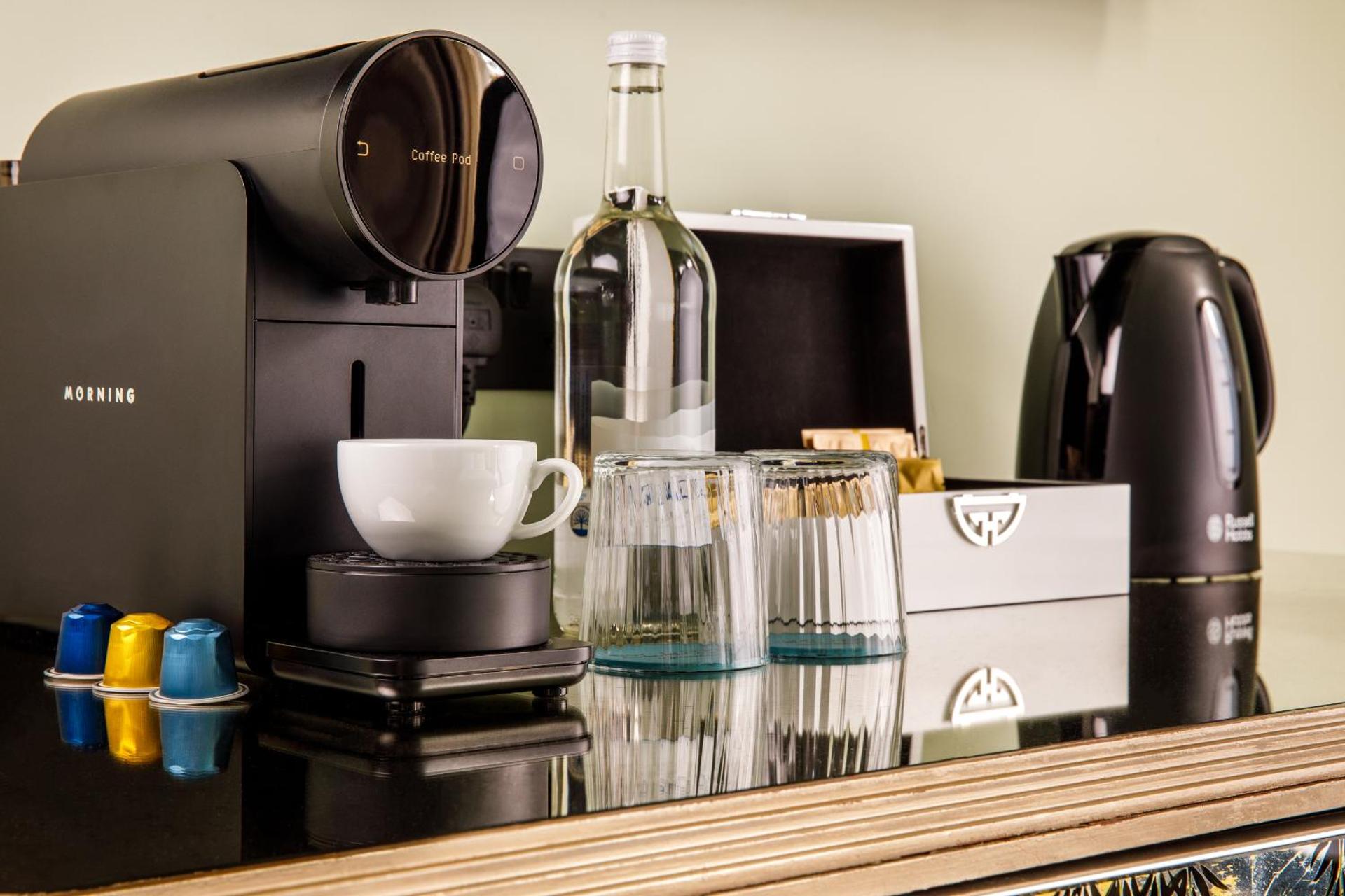 Coffee/tea facilities