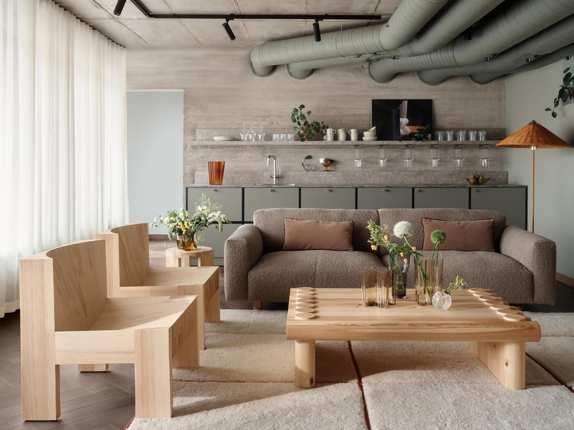 Communal lounge/ TV room