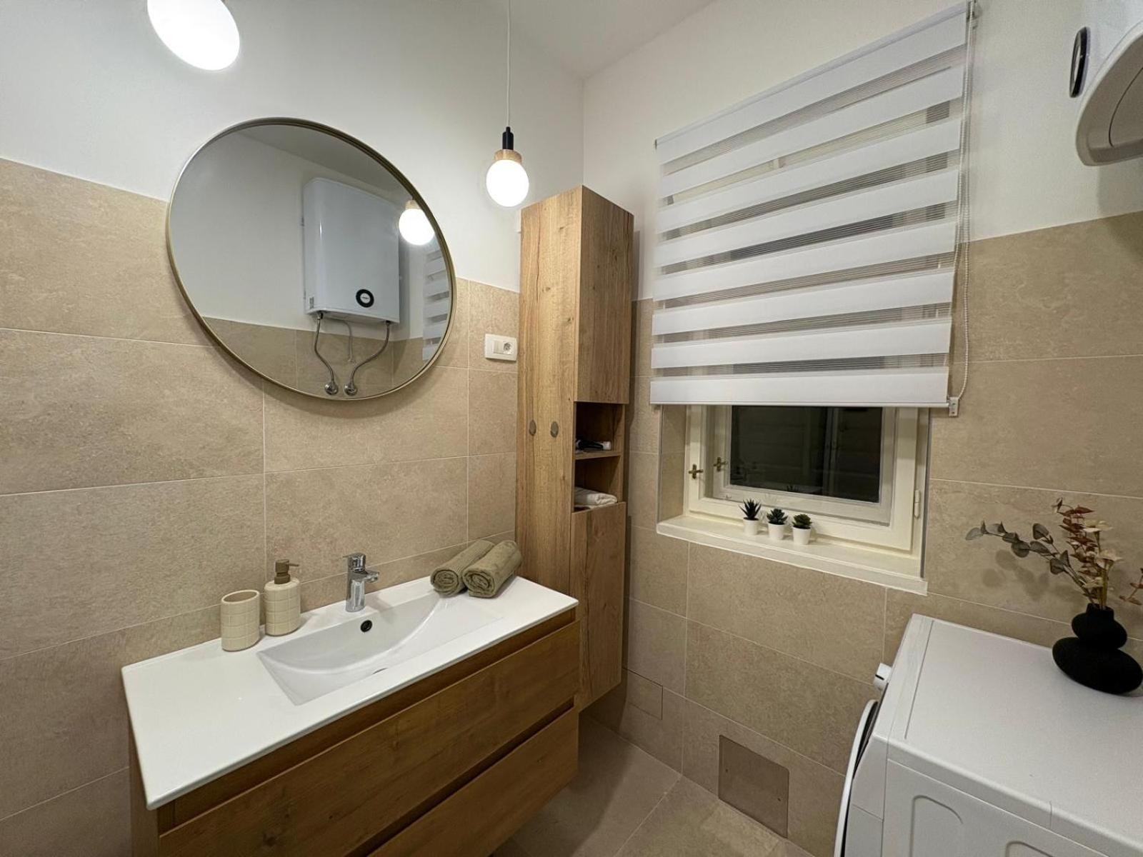 Apartment Gold Wing Sinj