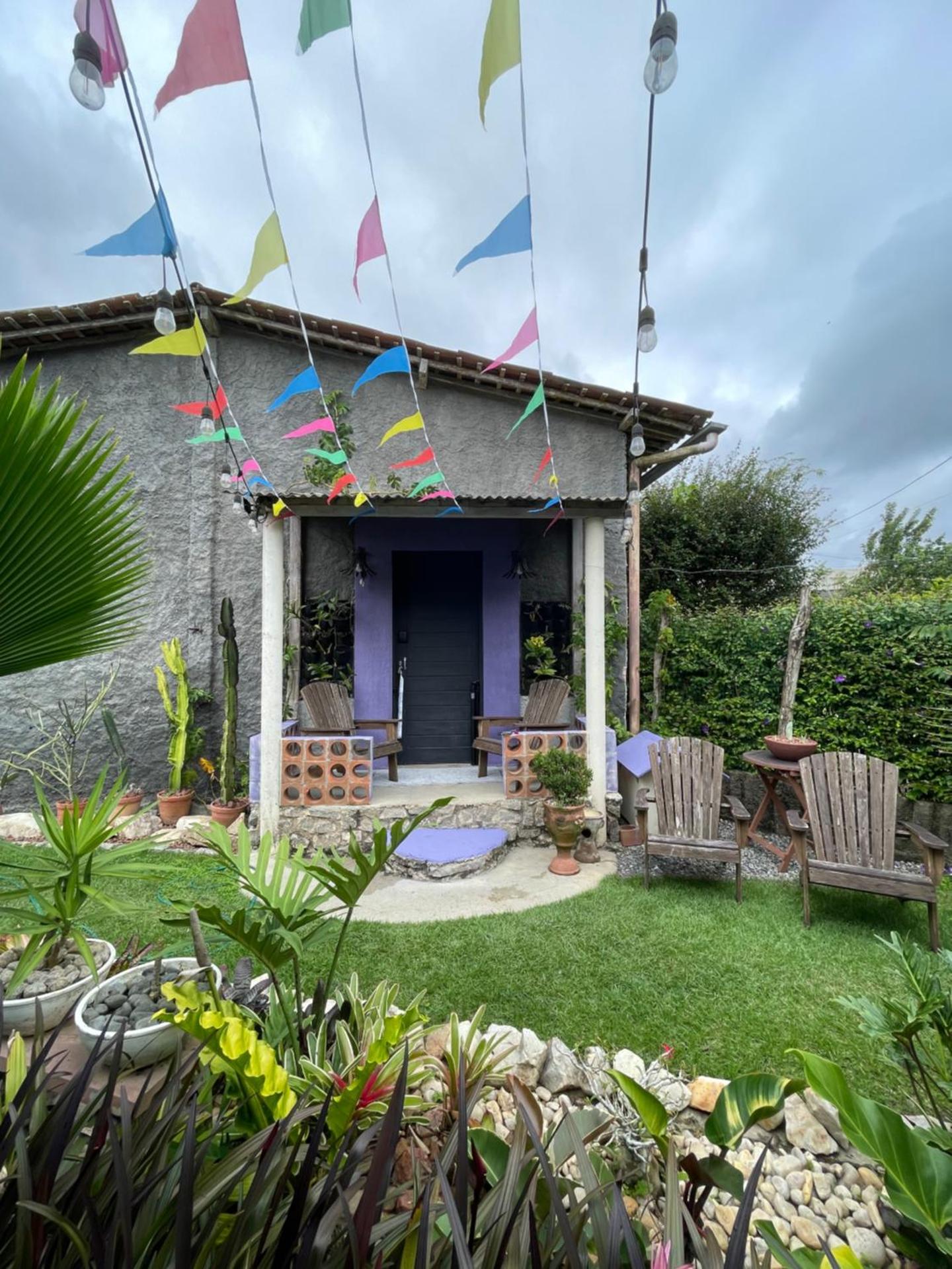 Tiny Home Garden Bananeiras