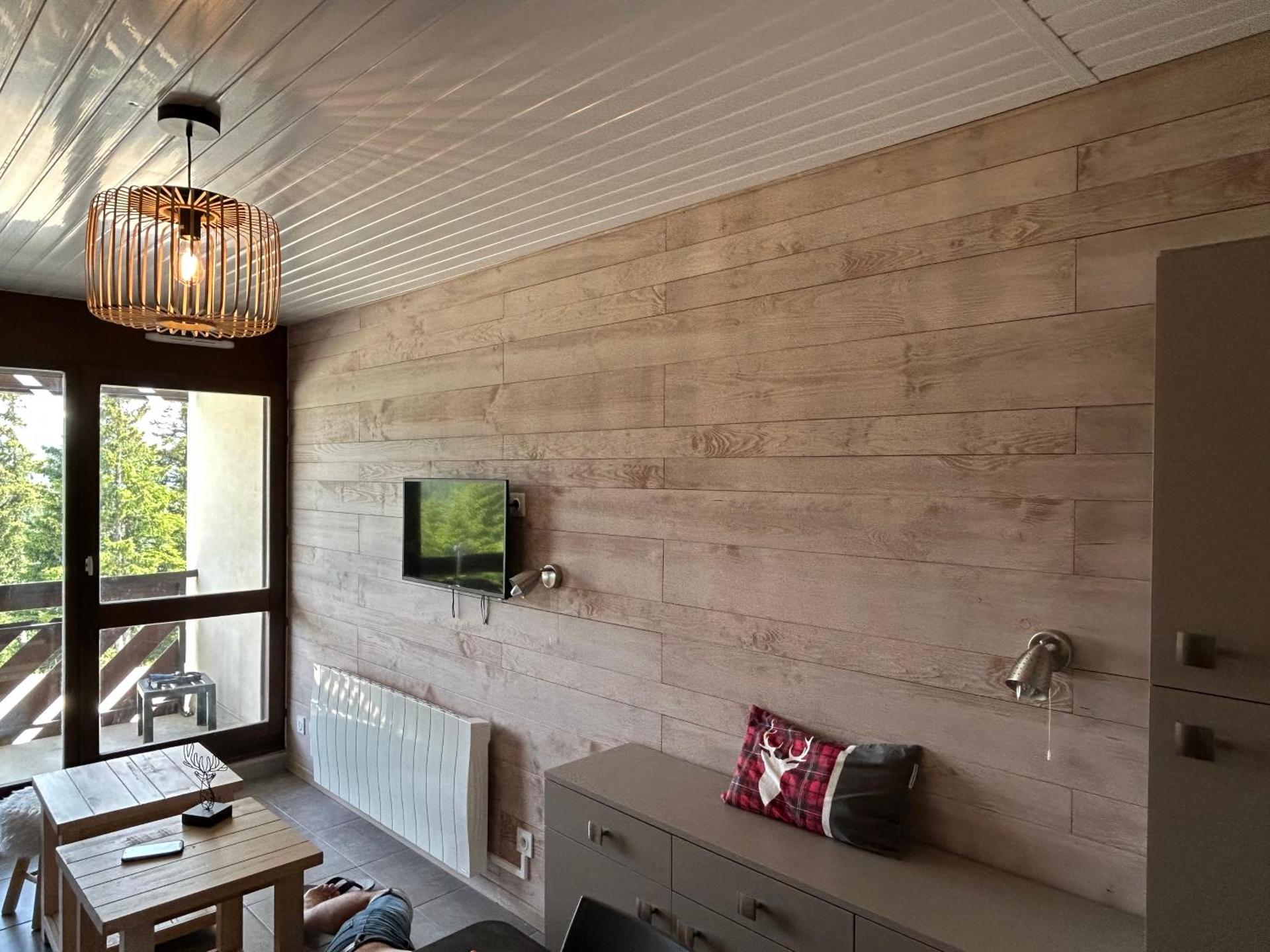 L Évidence, 4 à 5 couchages, 1 chambre, cellier, Meublé de Tourisme 3 étoiles, vue dégagée, parking gratuit