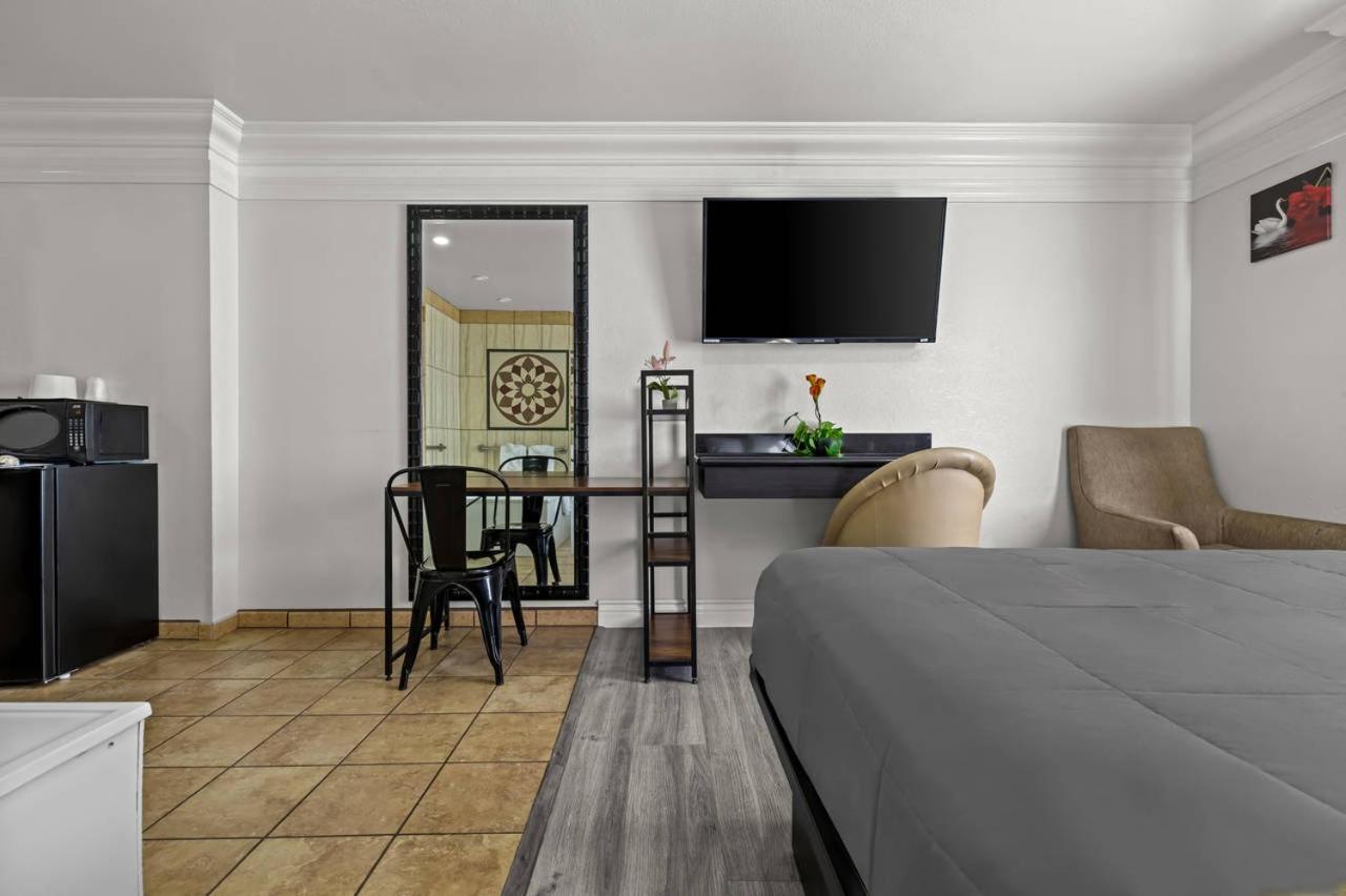 Rodeway Inn Santa Ana - Garden Grove