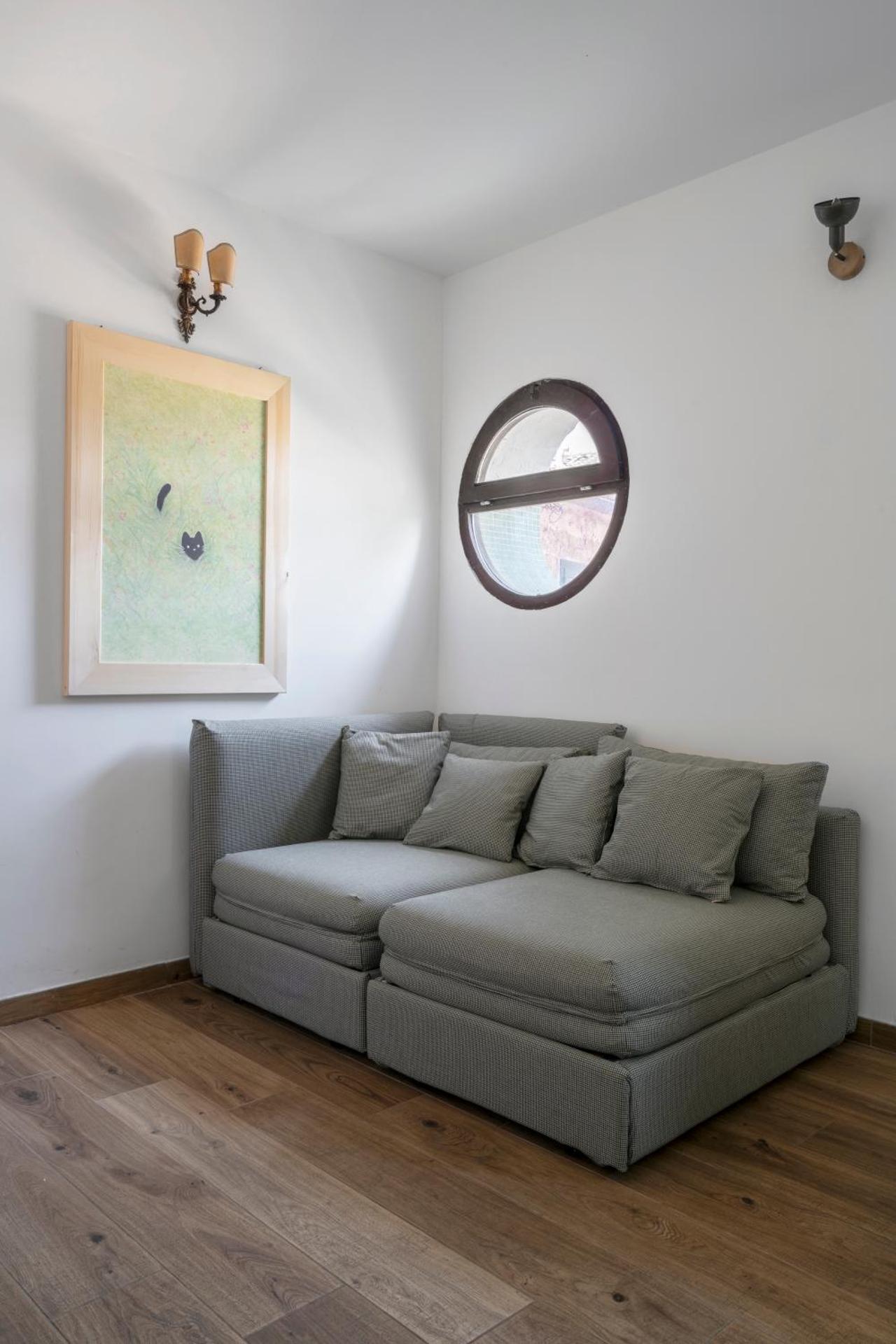 Nel borgo i gatti di Monet