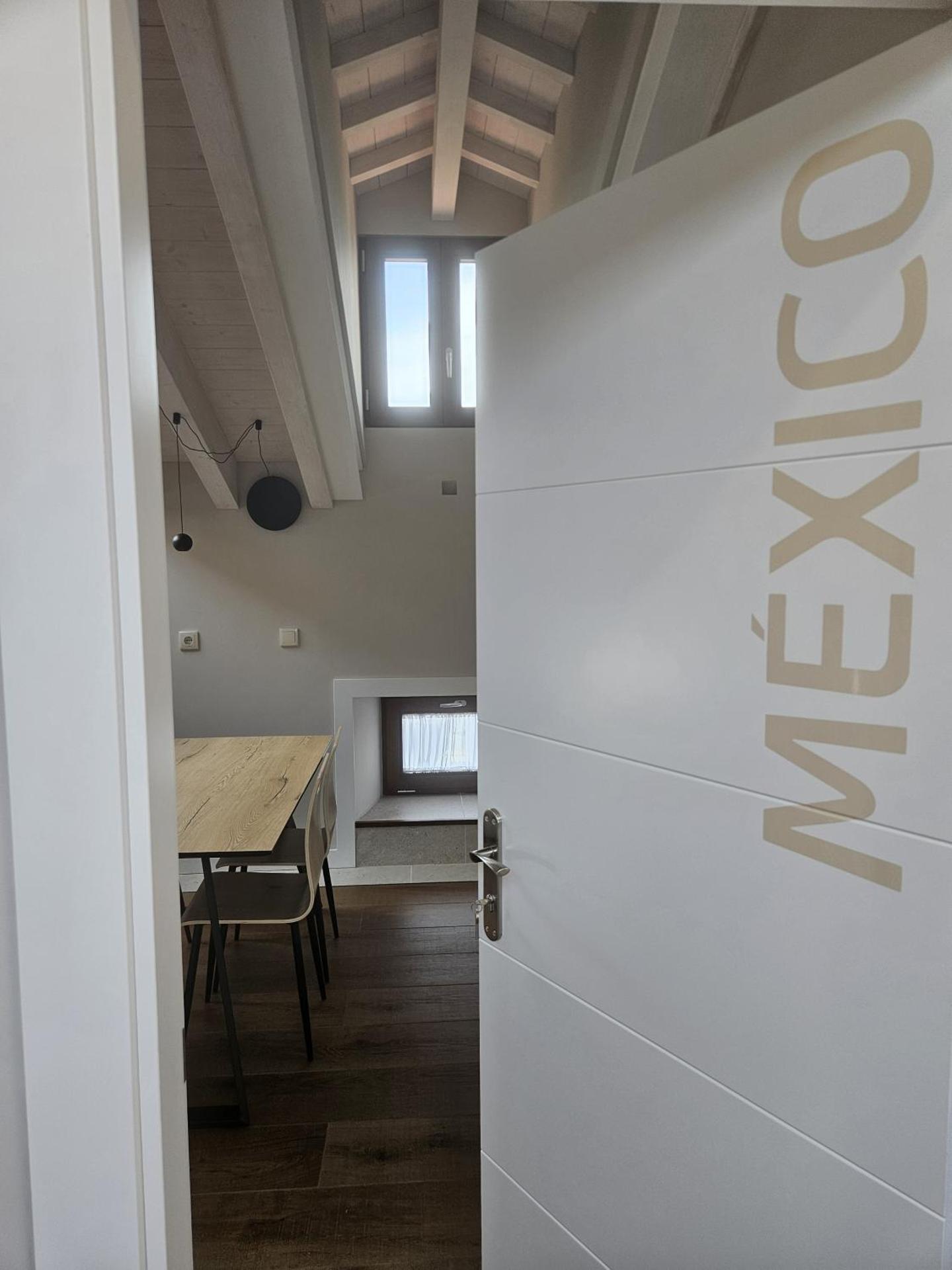 La Barata Apartamentos