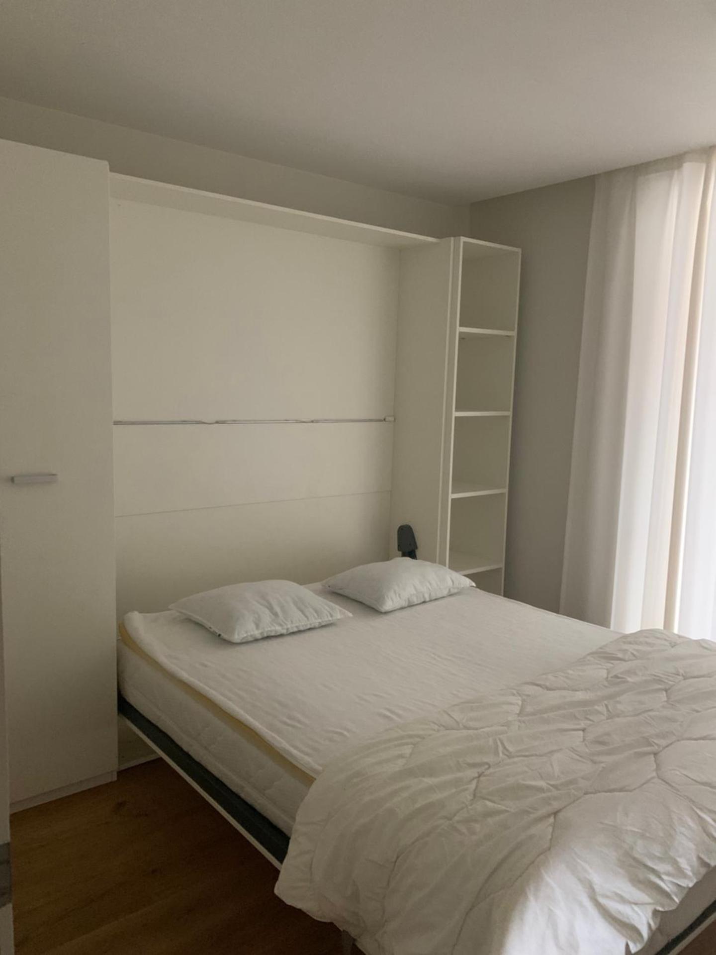 Appartement OP het strand, enfin, zo goed als...