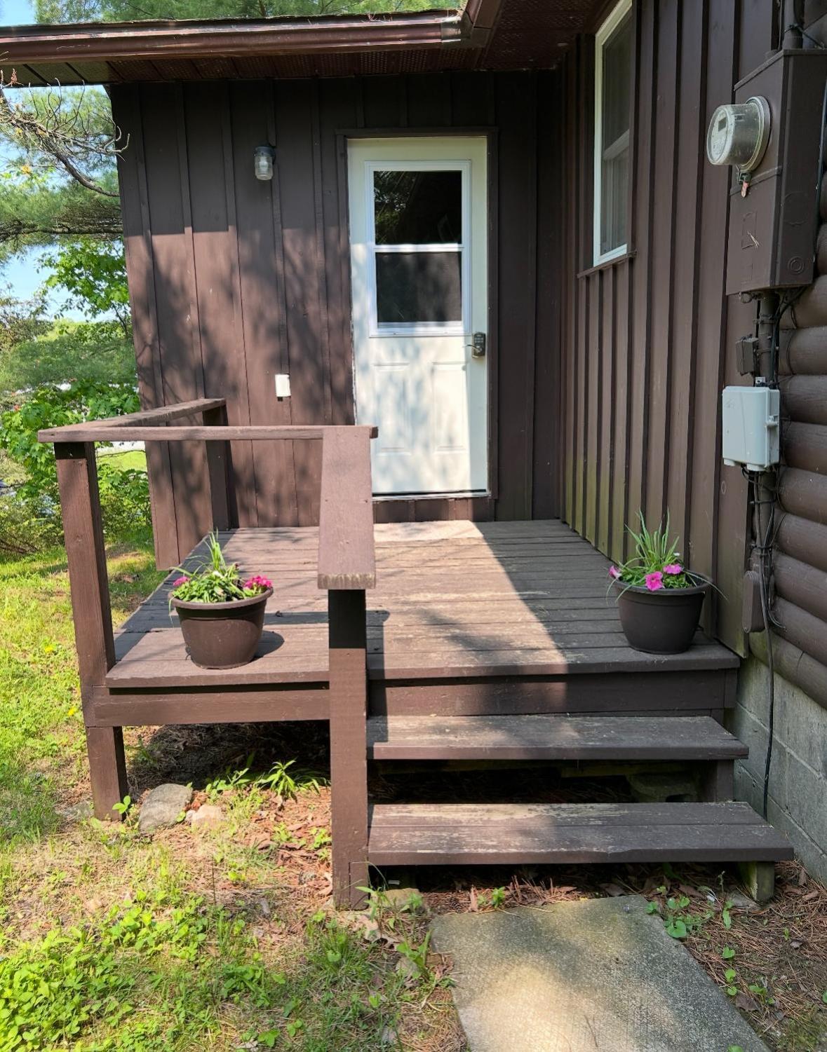 River Front Year Round Cottage