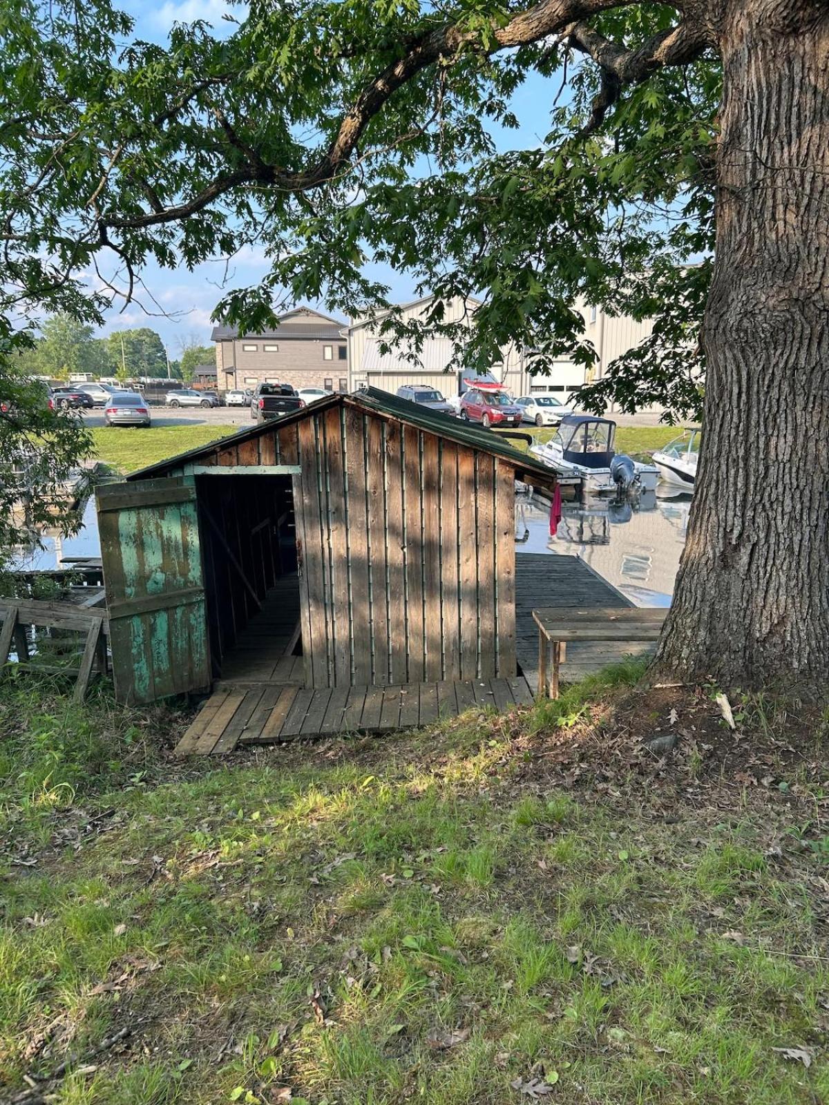 River Front Year Round Cottage