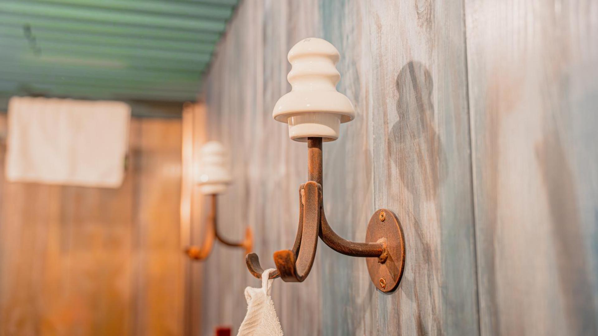 Die Karls Bande - Das Hotel