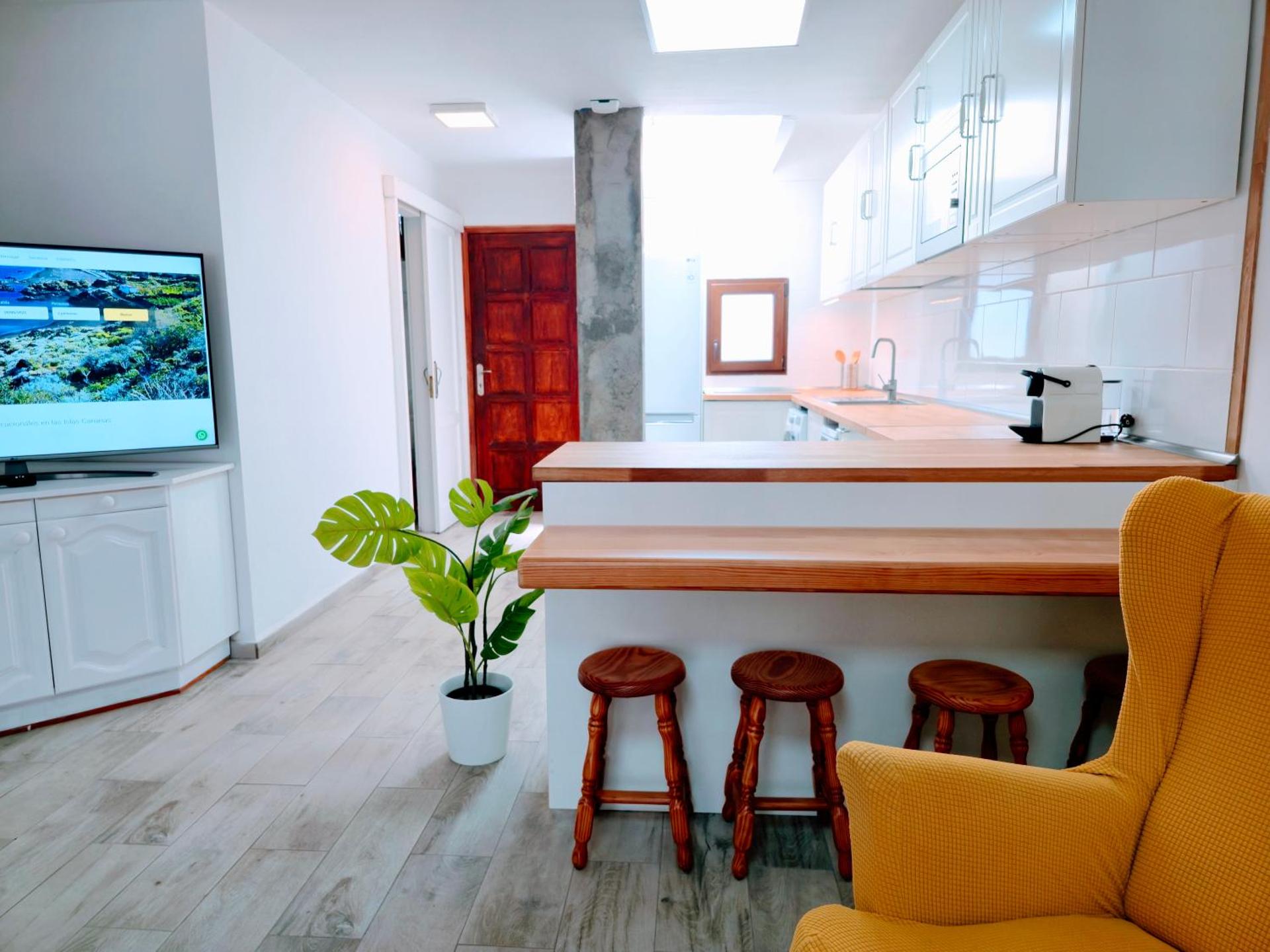 VV Duplex Isla Bonita "by henrypole home"