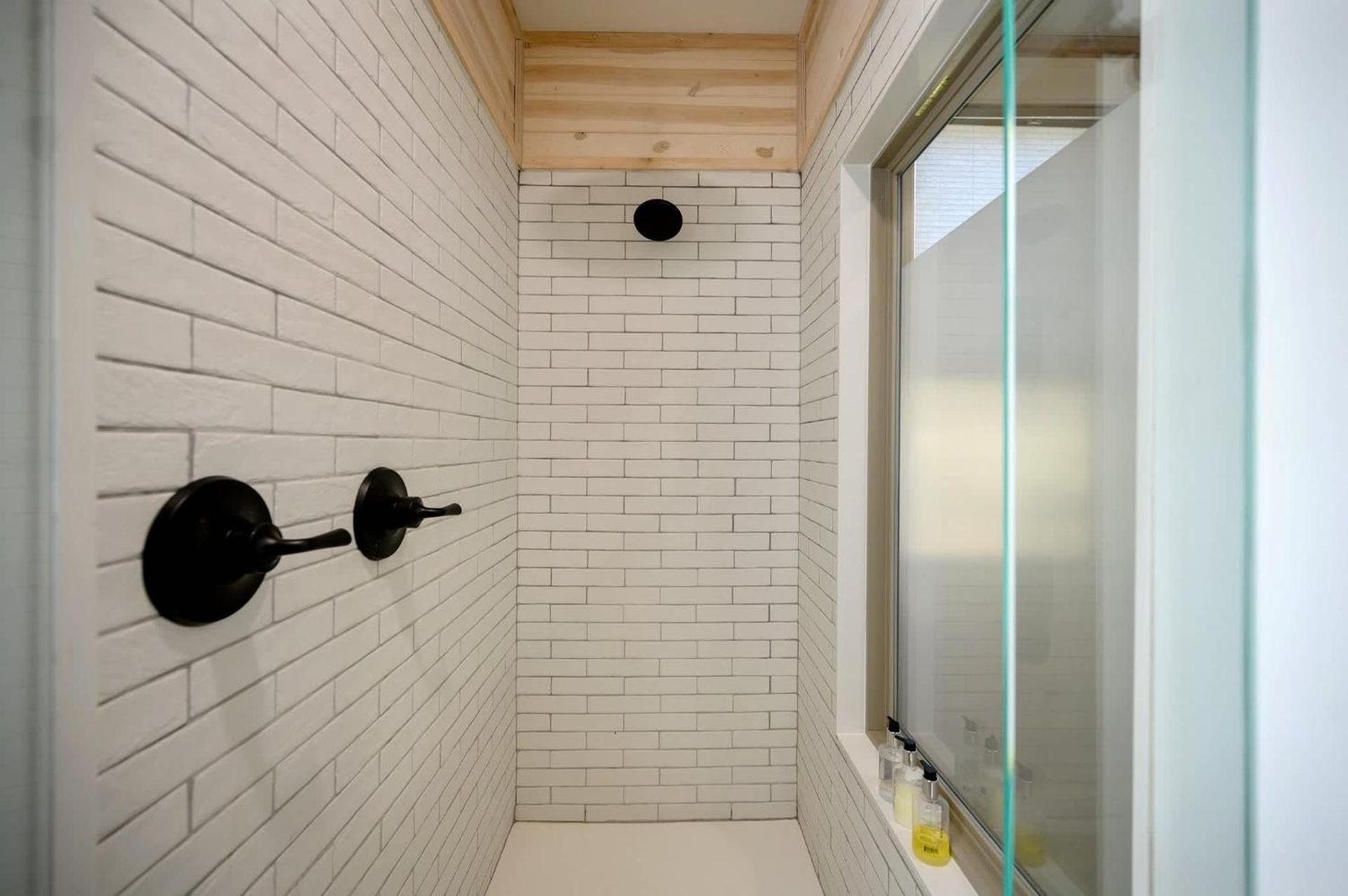 Stardust Hollow-families-pool table-outdoor luxury