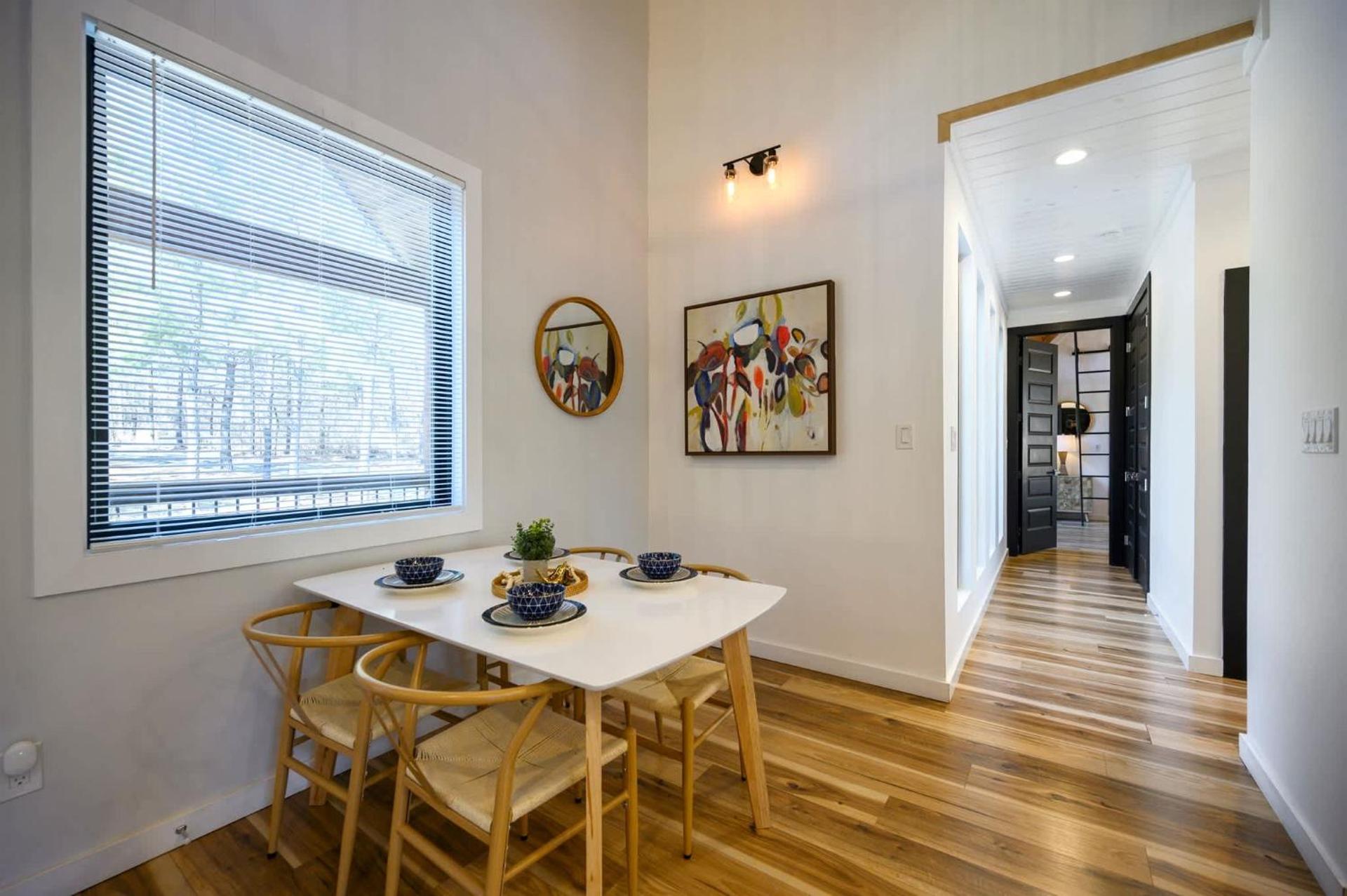 Sugar Bear Den Stay for 10