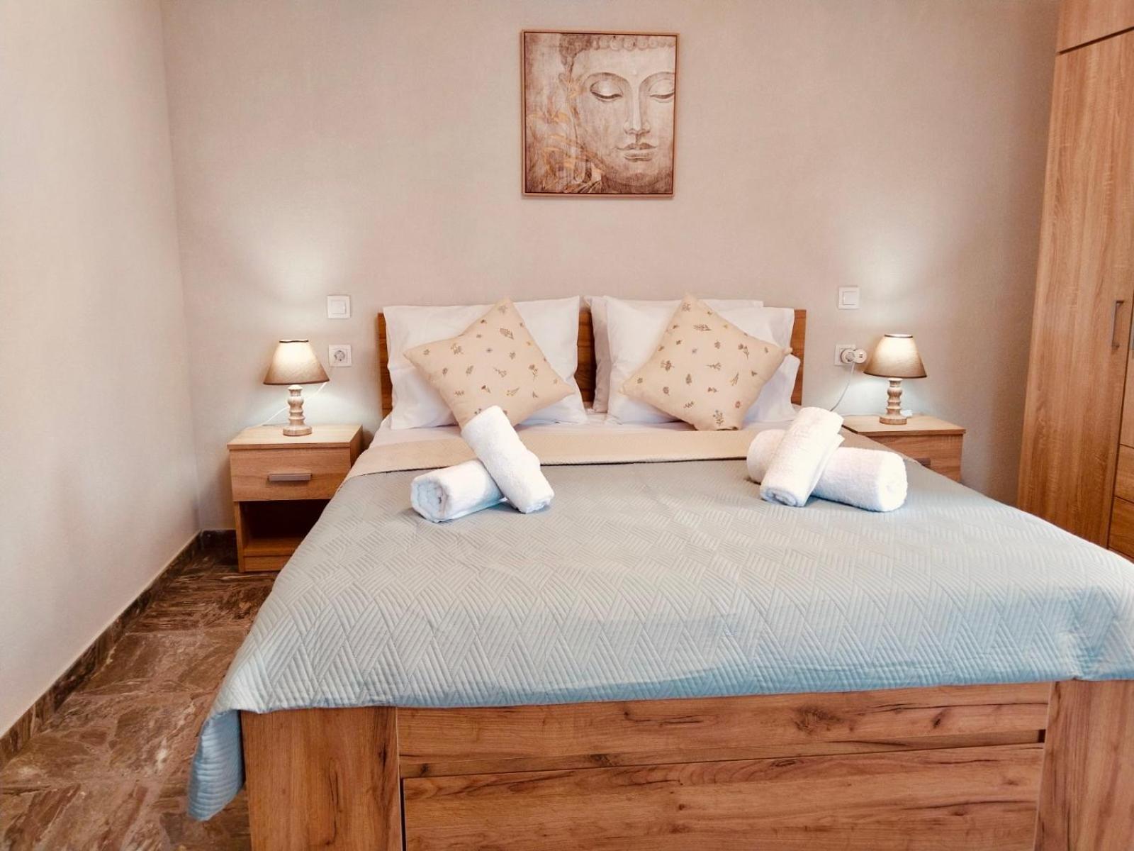 Aggelikas Guest House