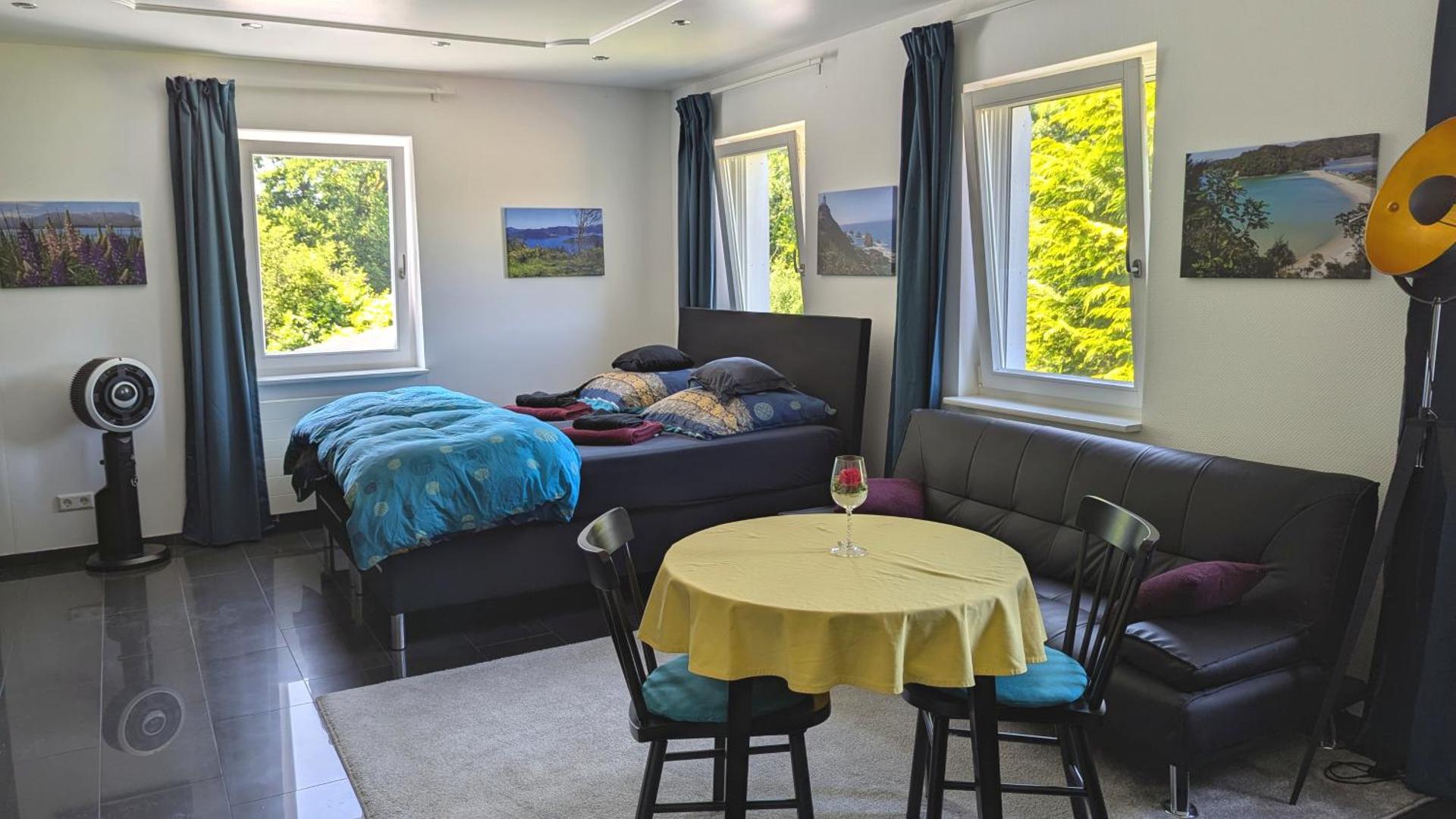 Photo of the whole room