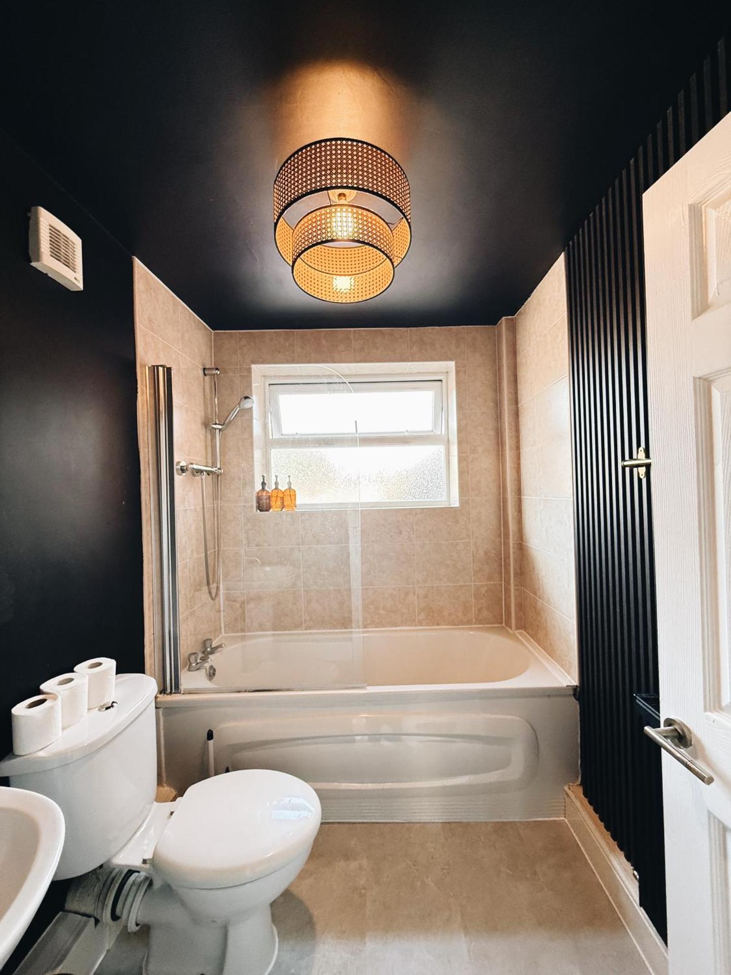 Bee Stays - Pickmere House