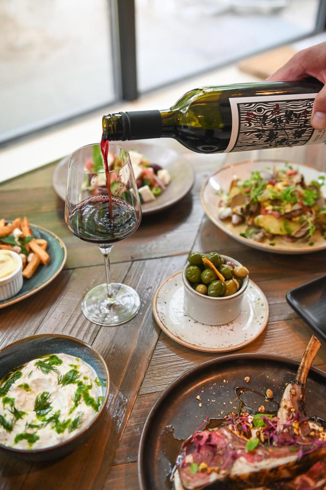 Restaurant/places to eat