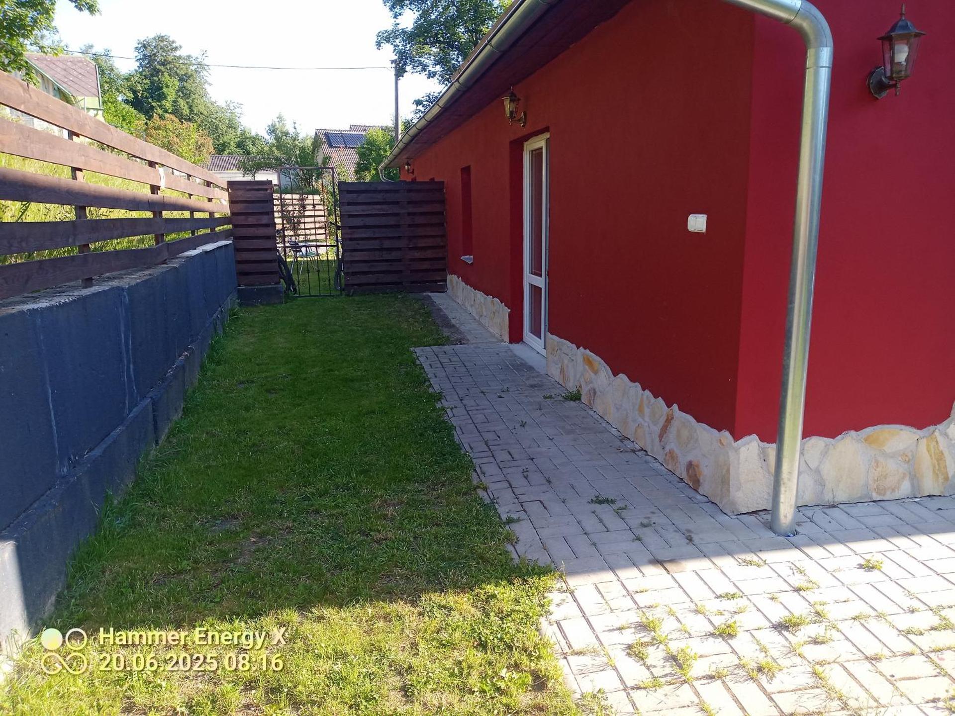 Na červené louce relax Líbá 6