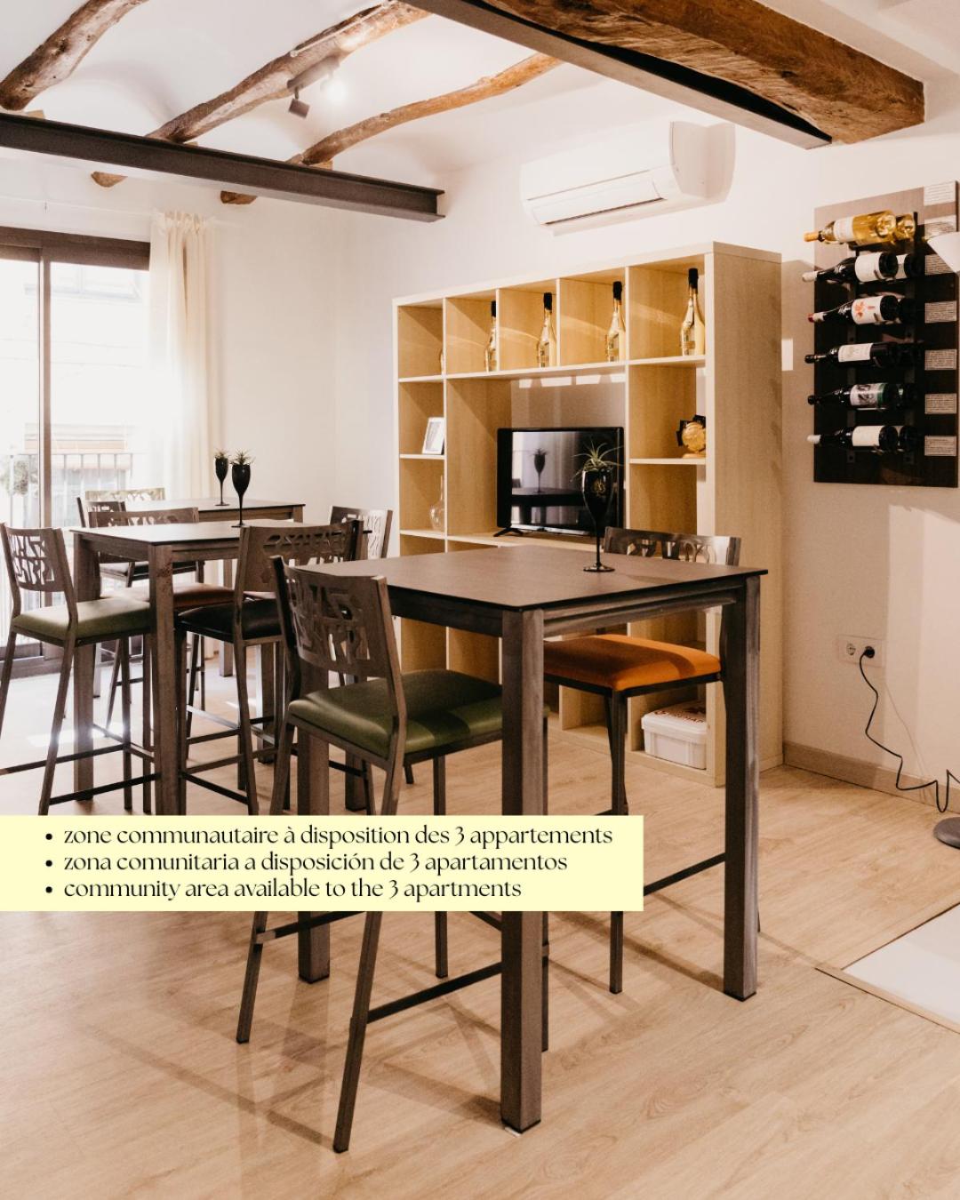 Communal lounge/ TV room