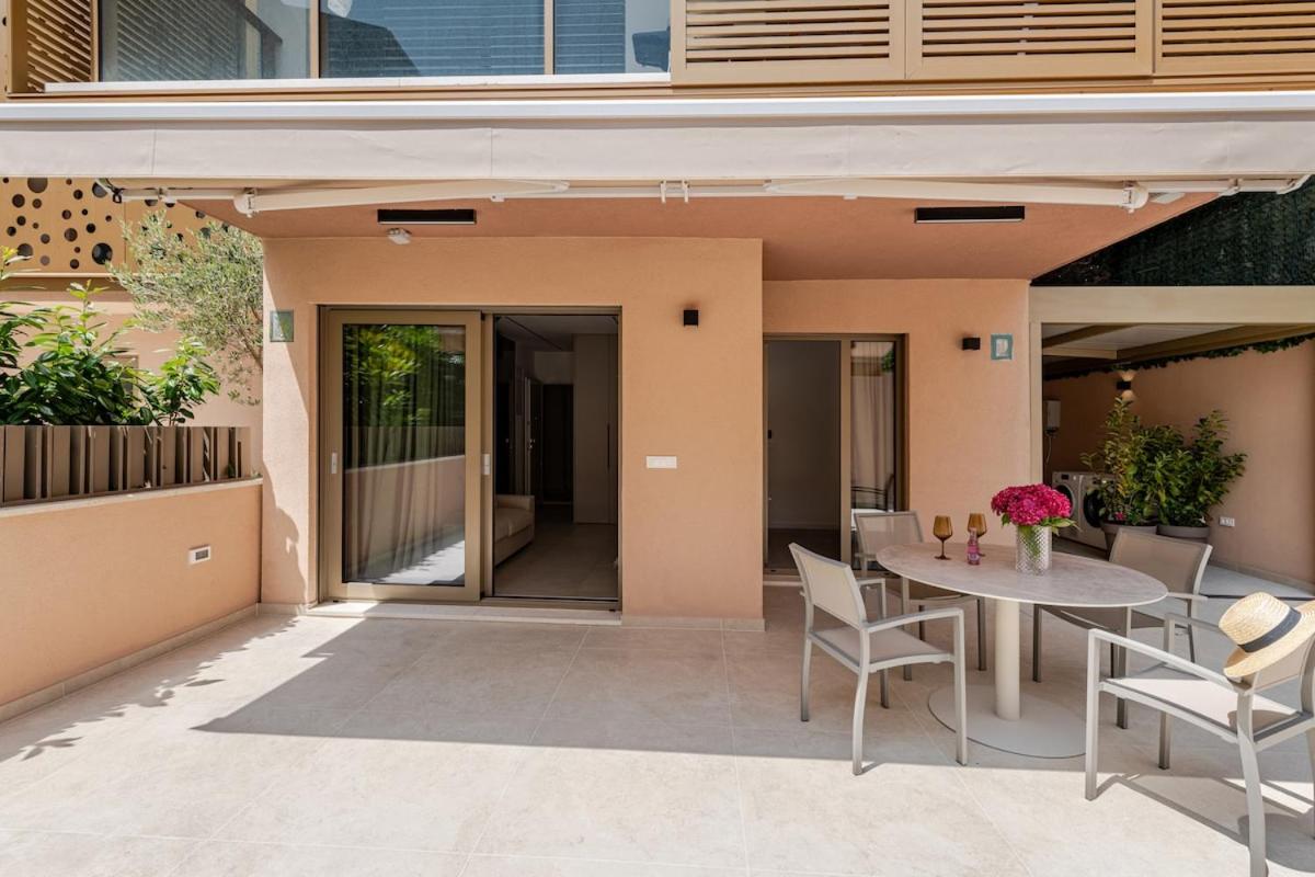 Luxury Apartment with Private Terrace, Split