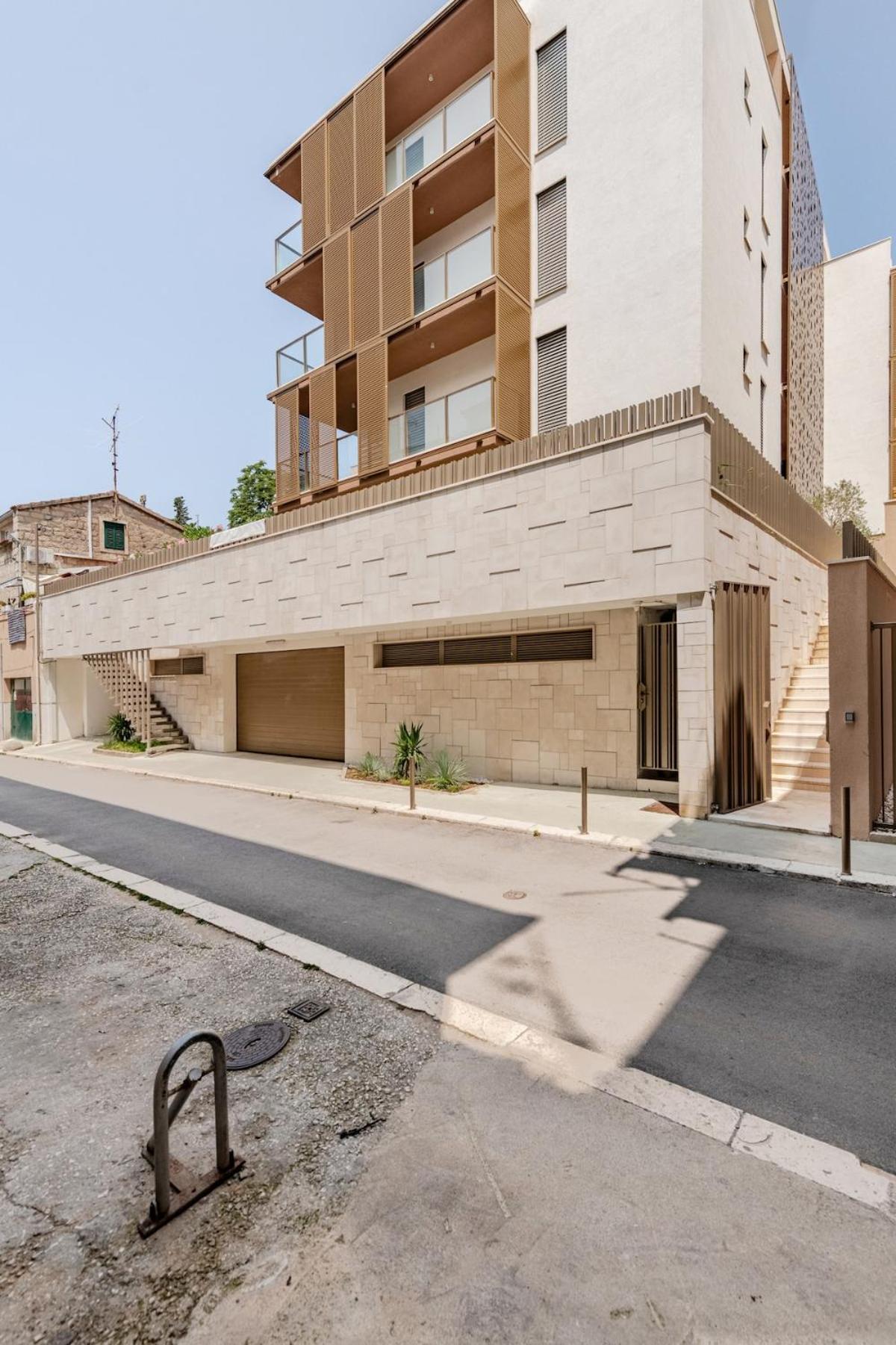 Luxury Apartment with Private Terrace, Split