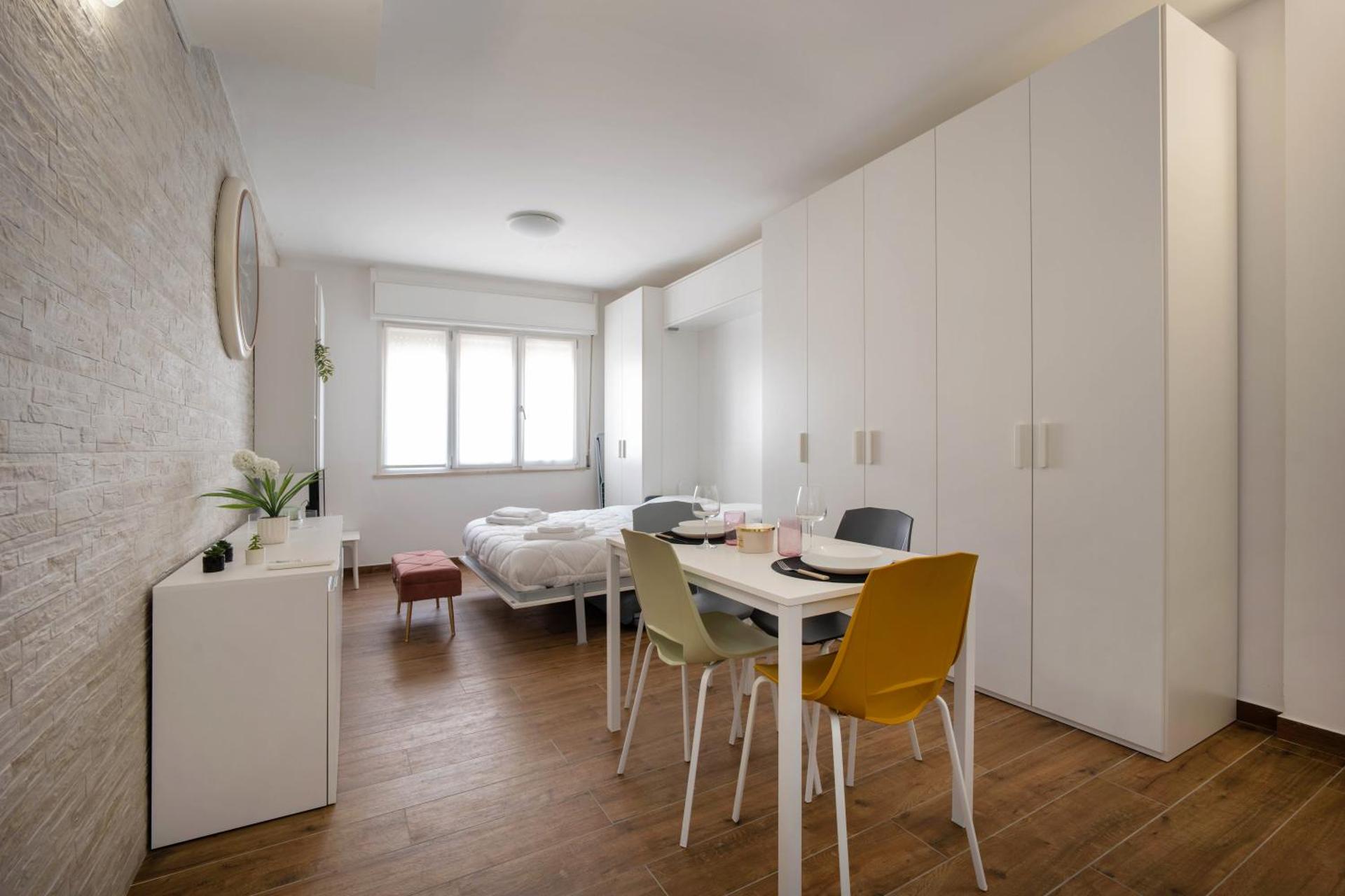 La Rondine - Monolocale zona centro