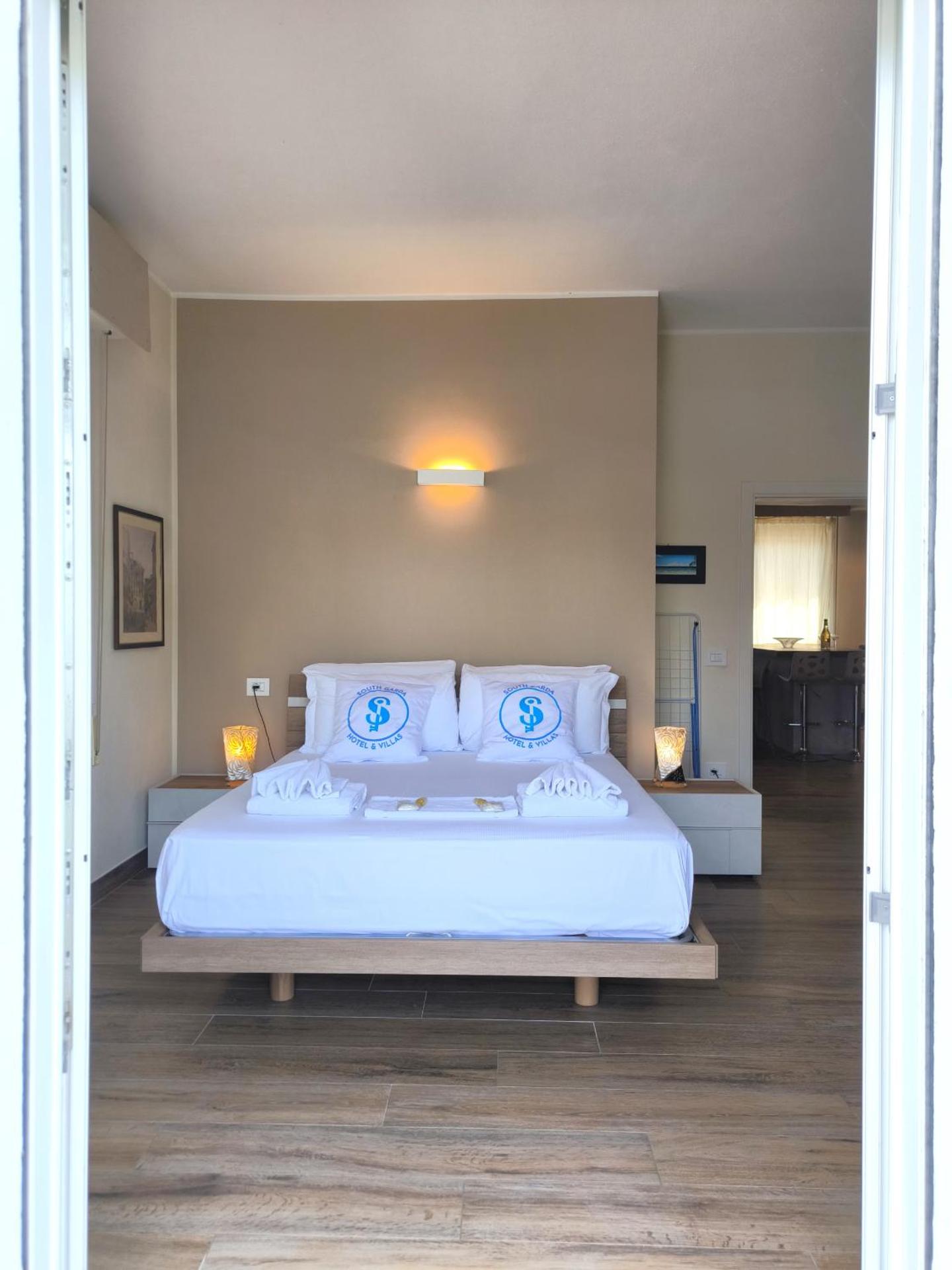 SG Luxury - My Island Stay