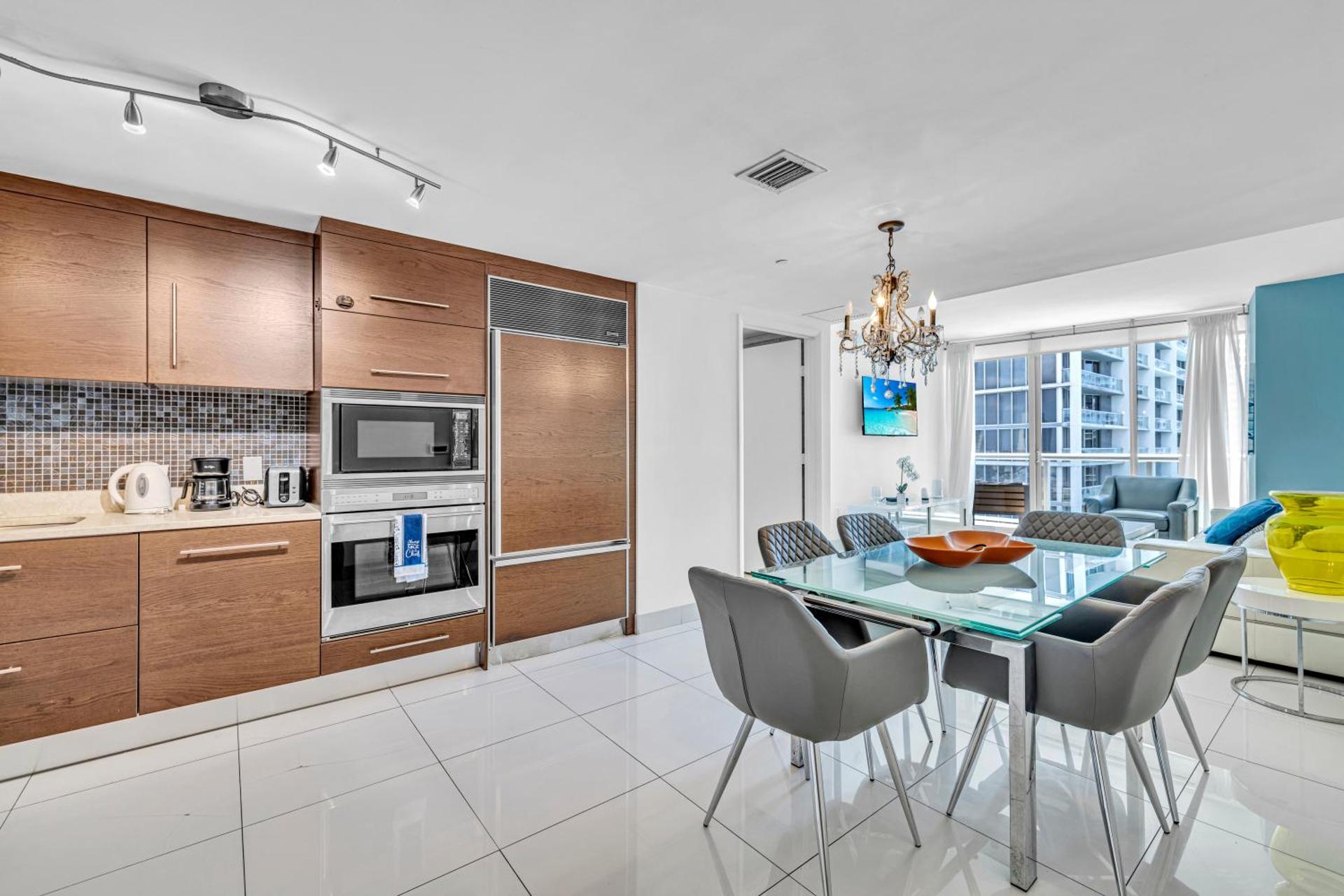One-Bedroom Apartment with Balcony and Water View