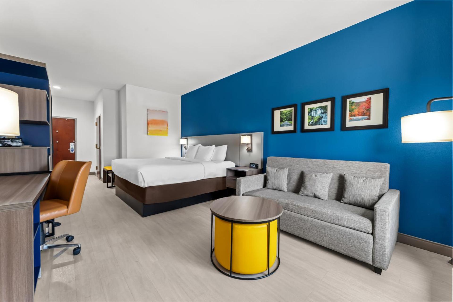 Comfort Inn & Suites Perry National Fairgrounds Area