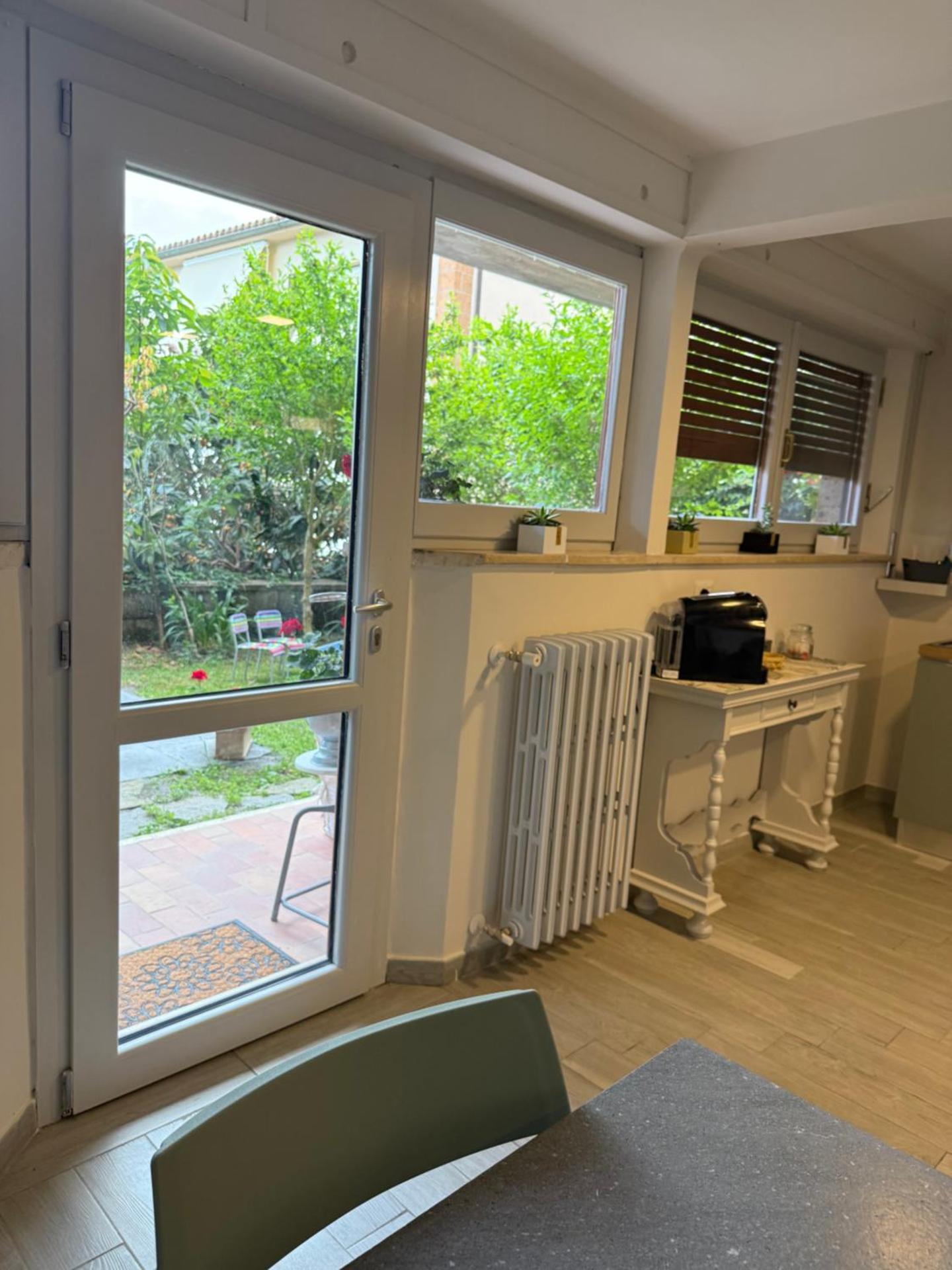 Bed & Coffee Private Parking