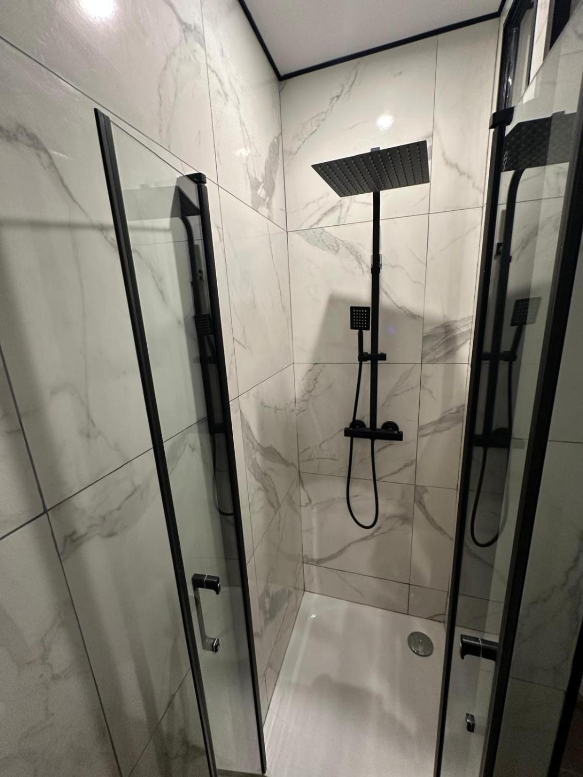 Suites Aronas-hébergements climatisés rive droite plein centre ville