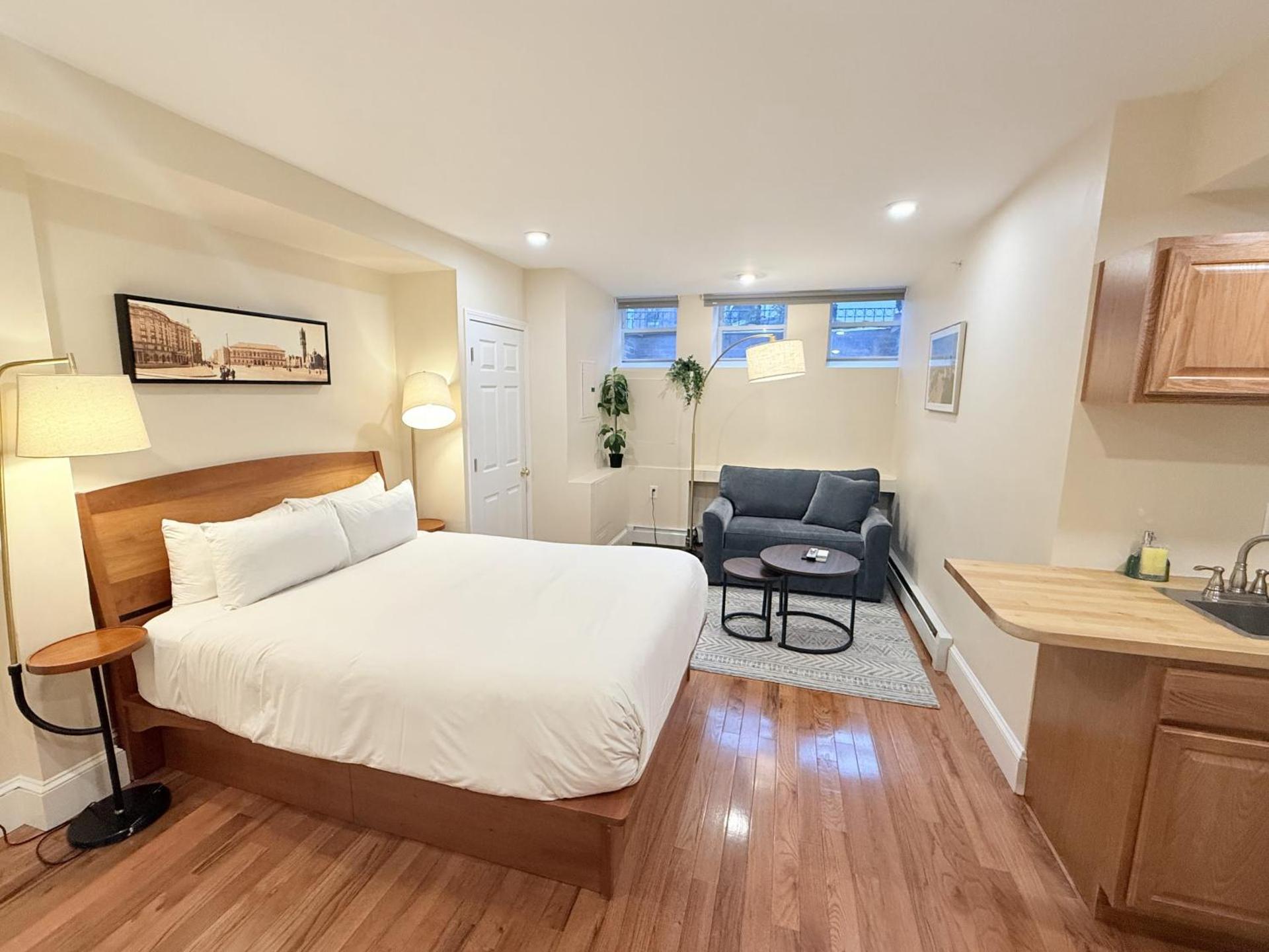 Photo of the whole room