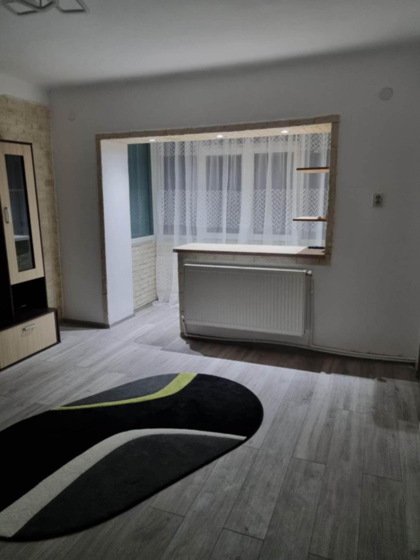 Garsoniera,,La Gigea"