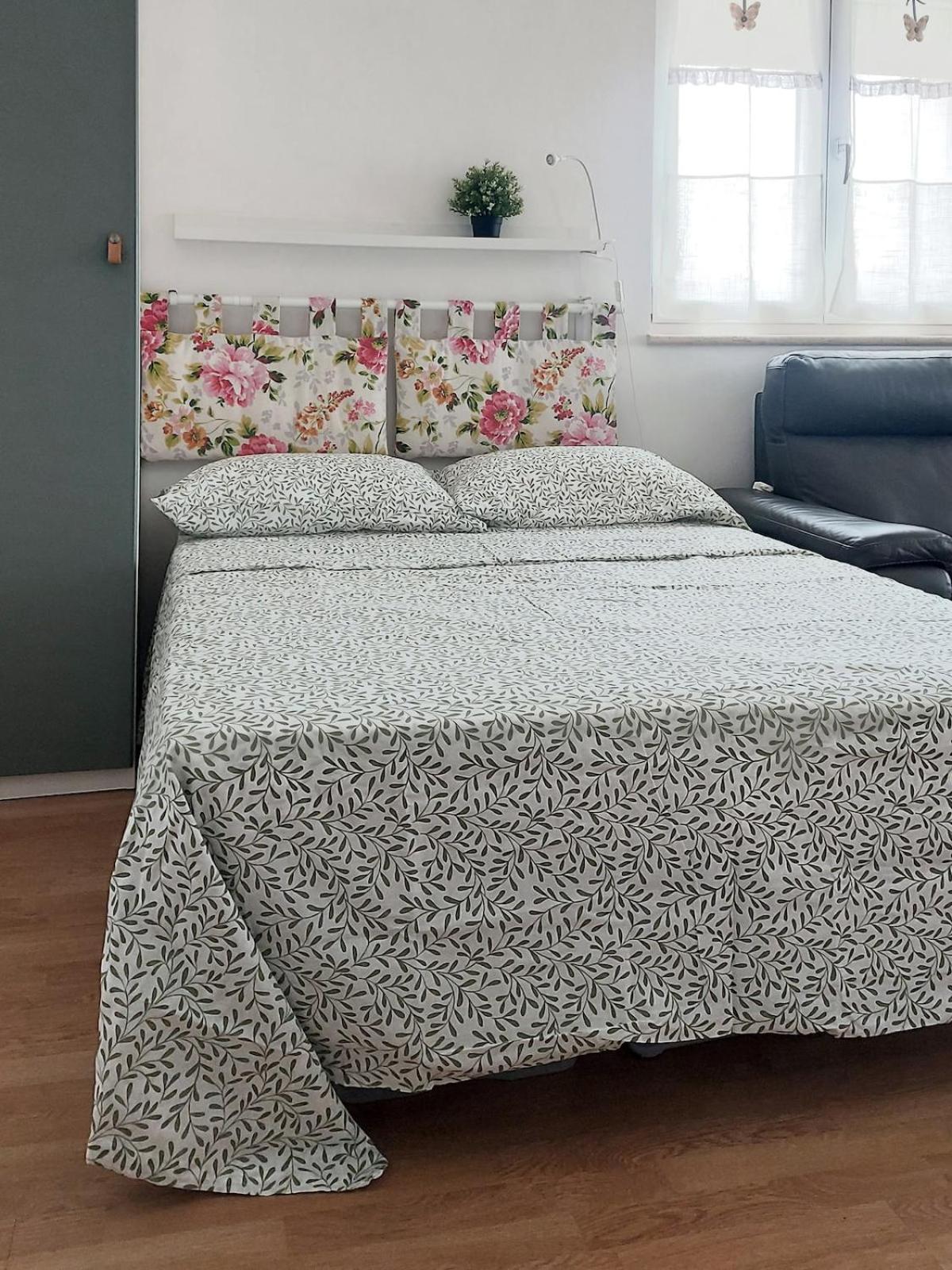 Charming studio apartment with parquet