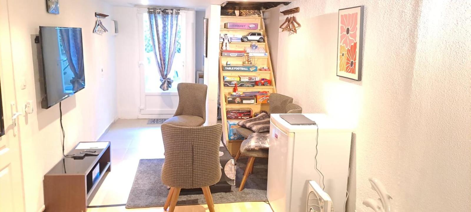 Studio indépendant - chambre privé confortable & tv canal plus