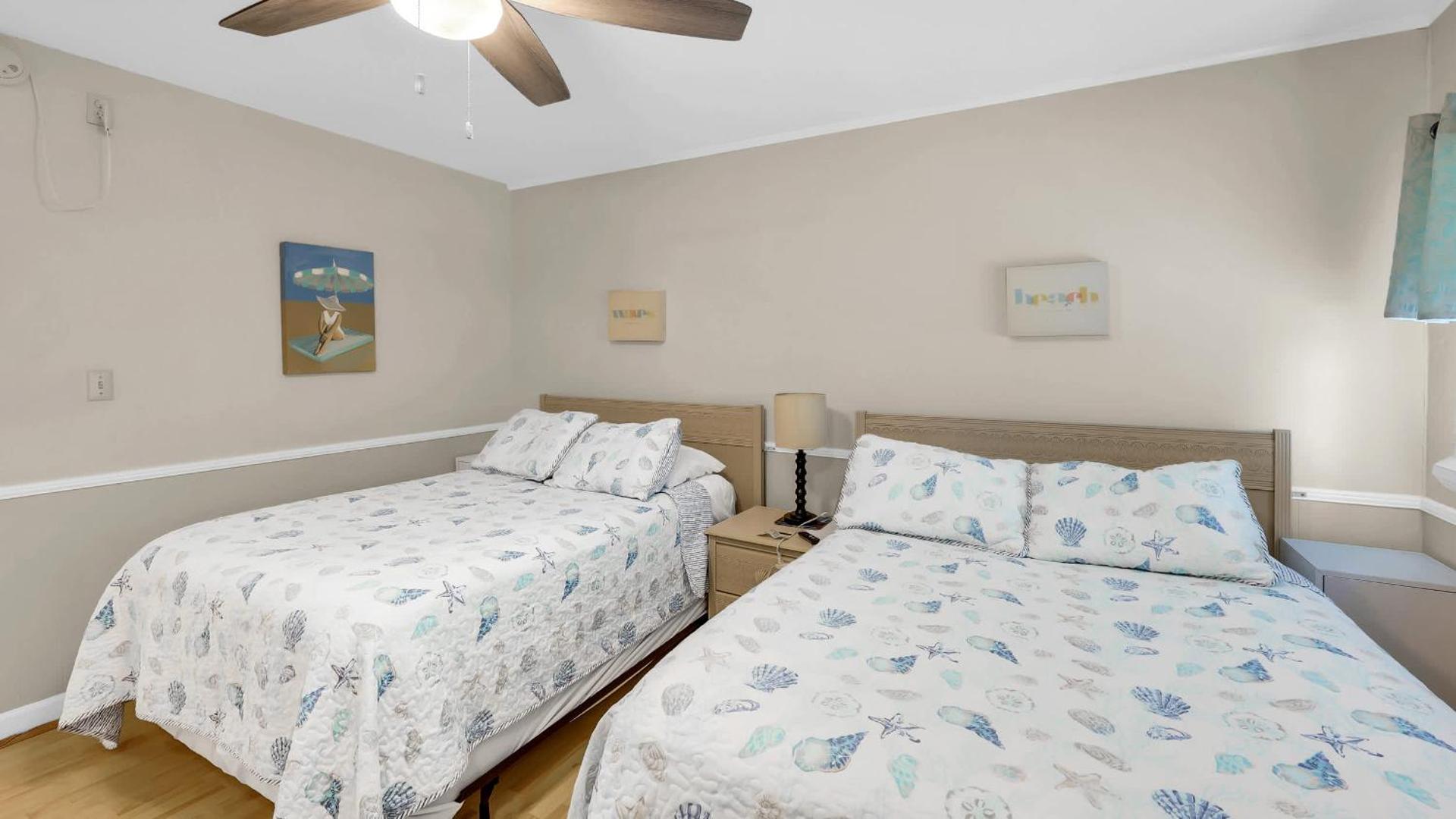 Ocean Blvd Paradise Steps to Beach w Pool and Grill