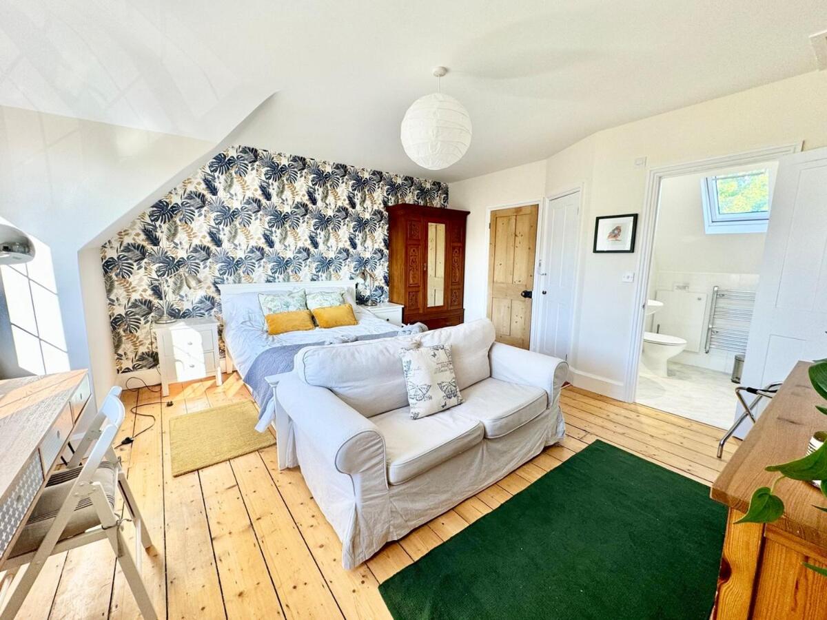 Stunning 2 bed, 2 bath Summertown Oxford