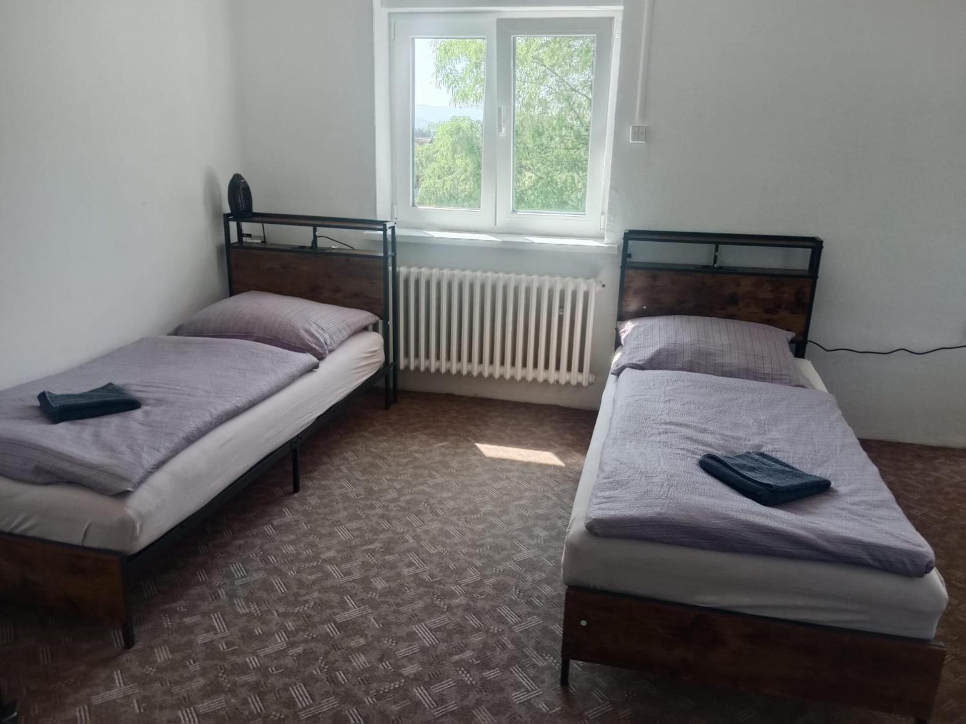 KEMP a stanování na faře