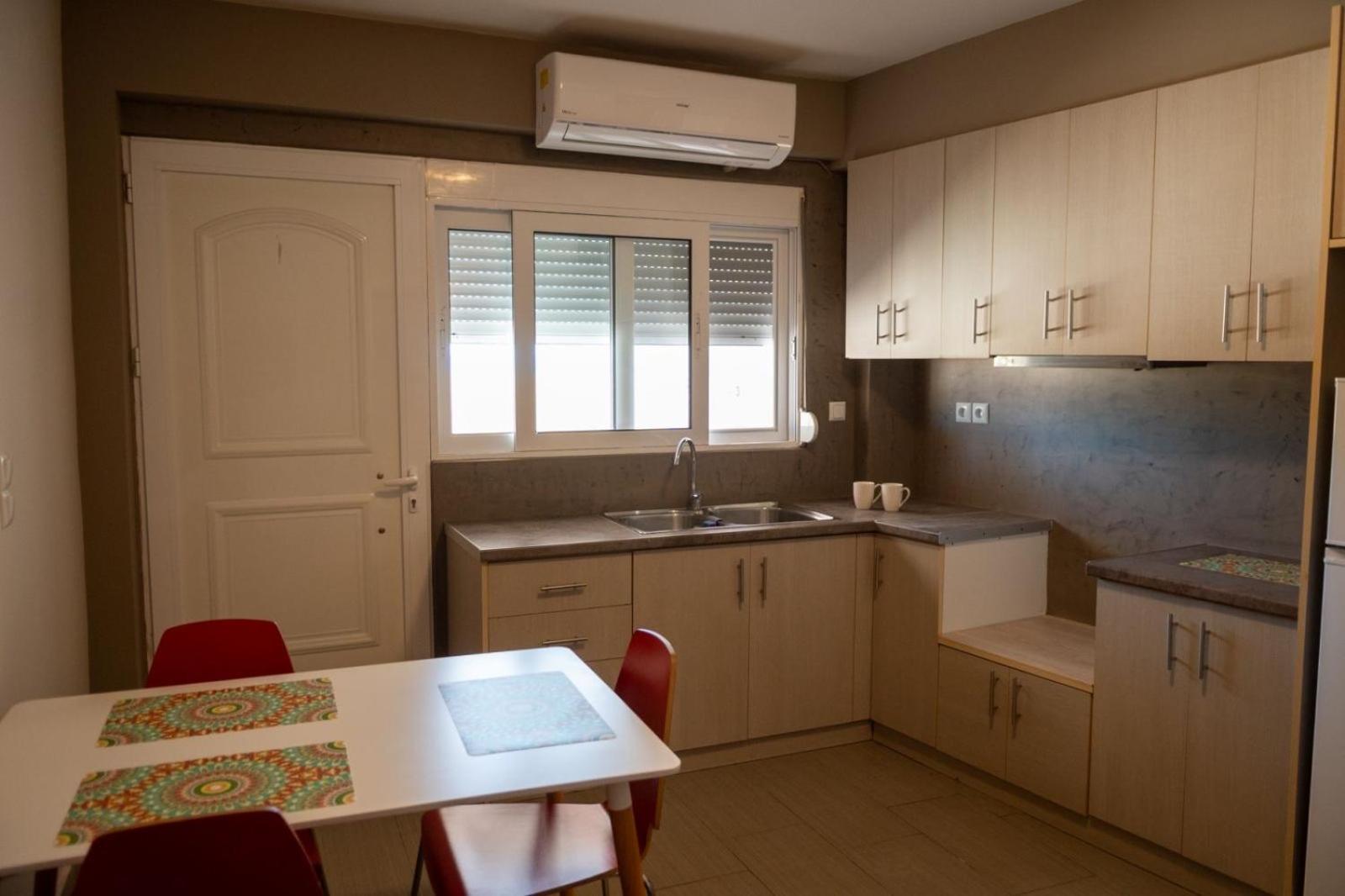 TSABAS BEACH SIDE APARTMENTS ΤΣΑΜΠΑΣ ΠΑΡΑΛΙΑΚΑ Διαμερίσματα 4