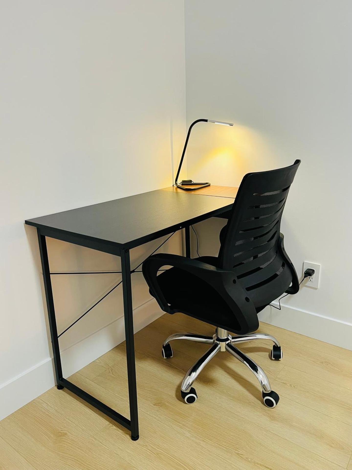 New and Modern 1 bedroom suite near beach