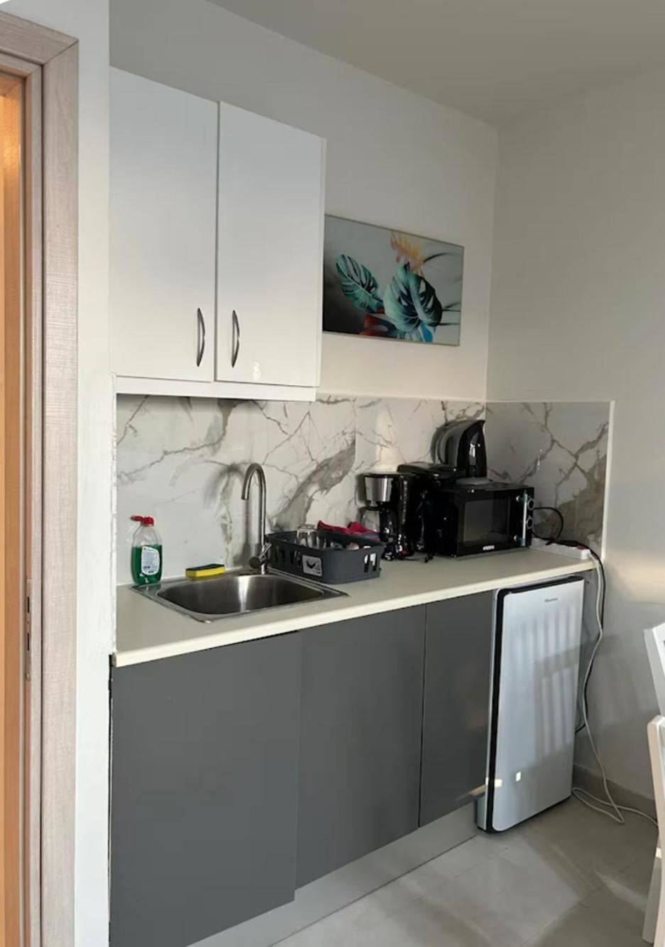 Άνετο Πολυτελές Διαμέρισμα