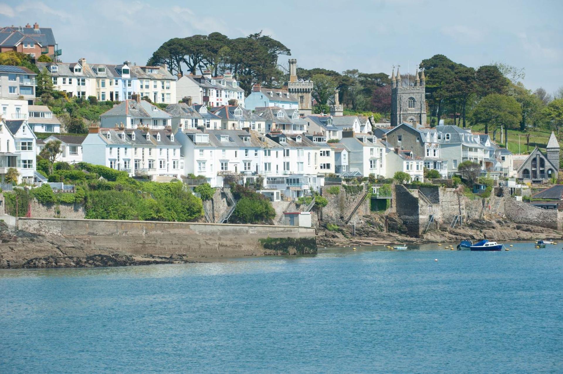 Landing View Fowey Penthouse