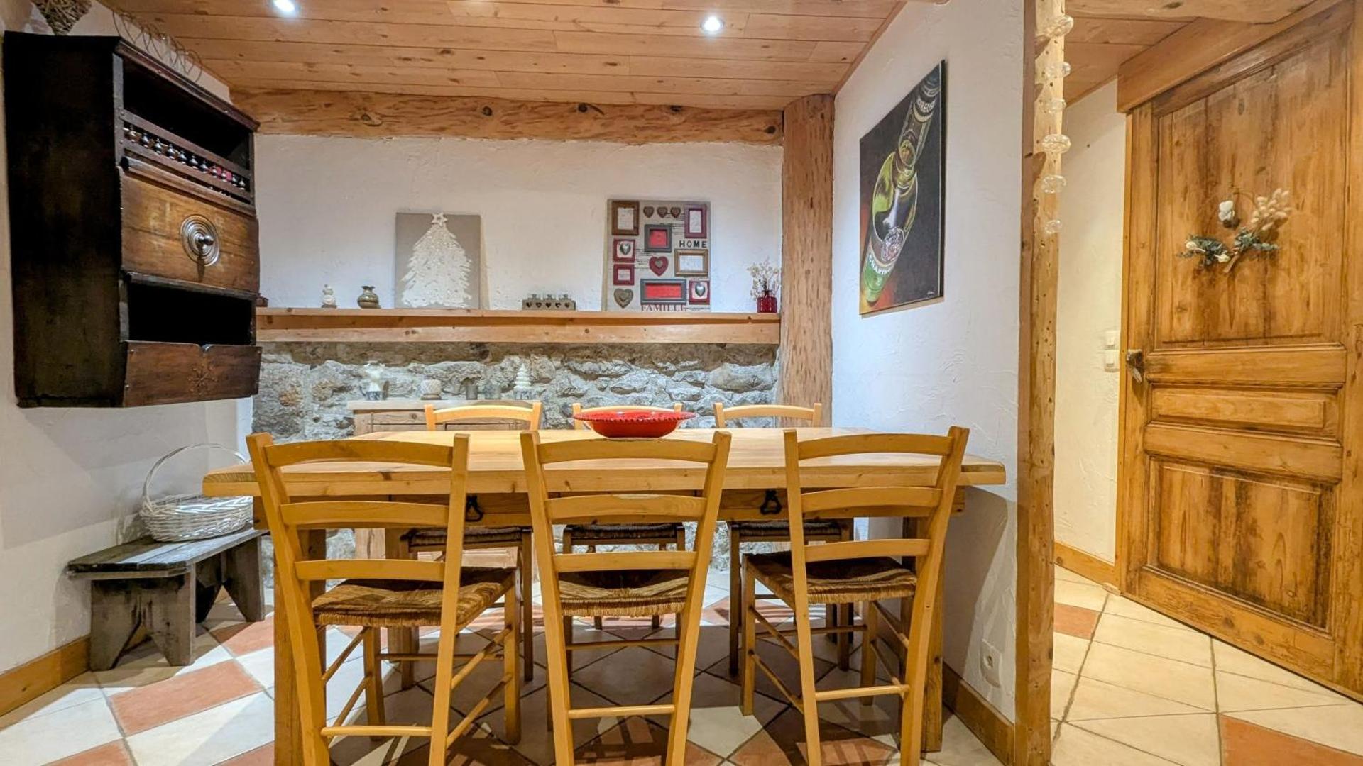 Au Chalet Du Planolet