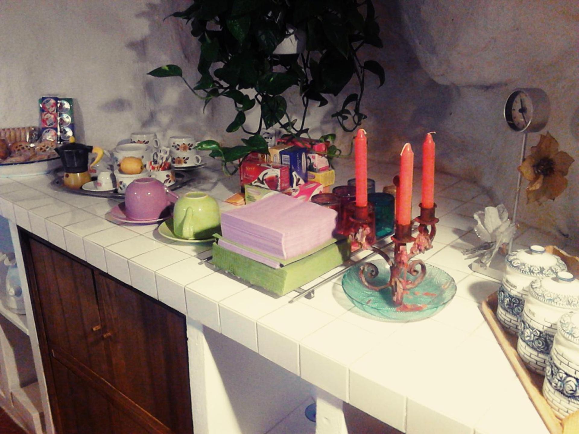 Coffee/tea facilities