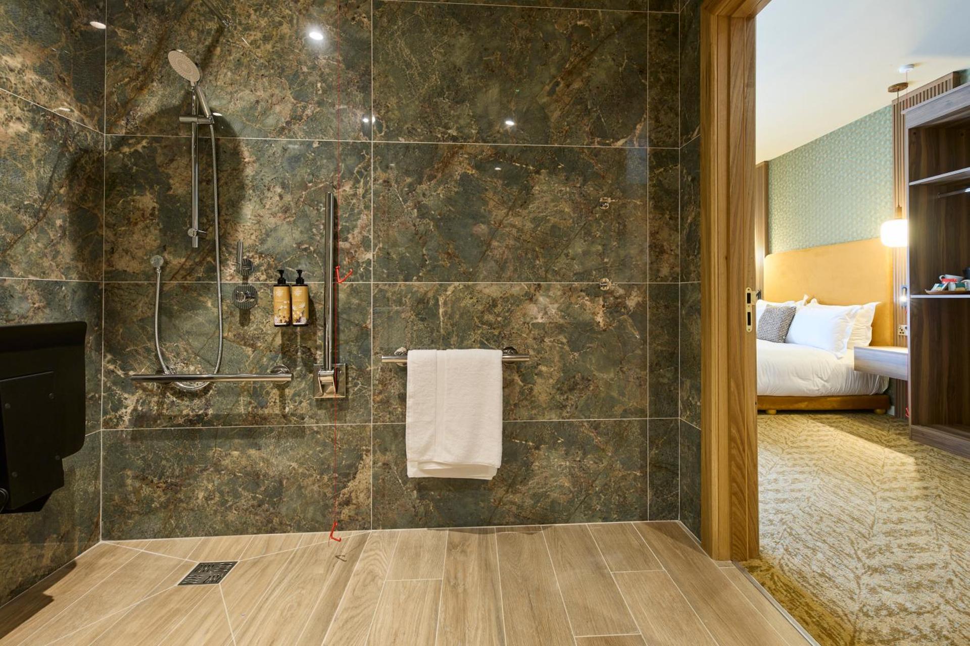 Hazel Tree Lodge Bunclody