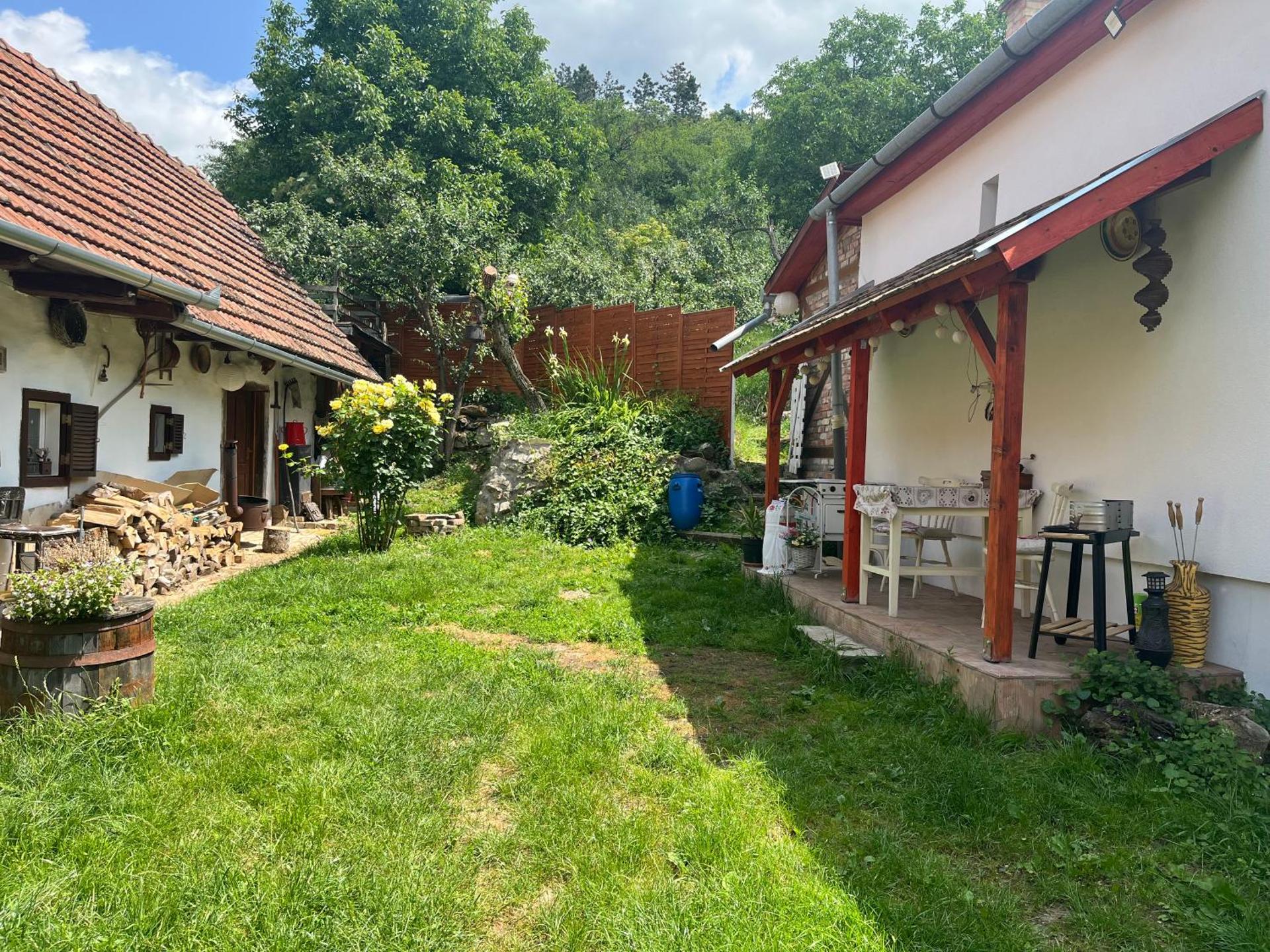 Inner courtyard view