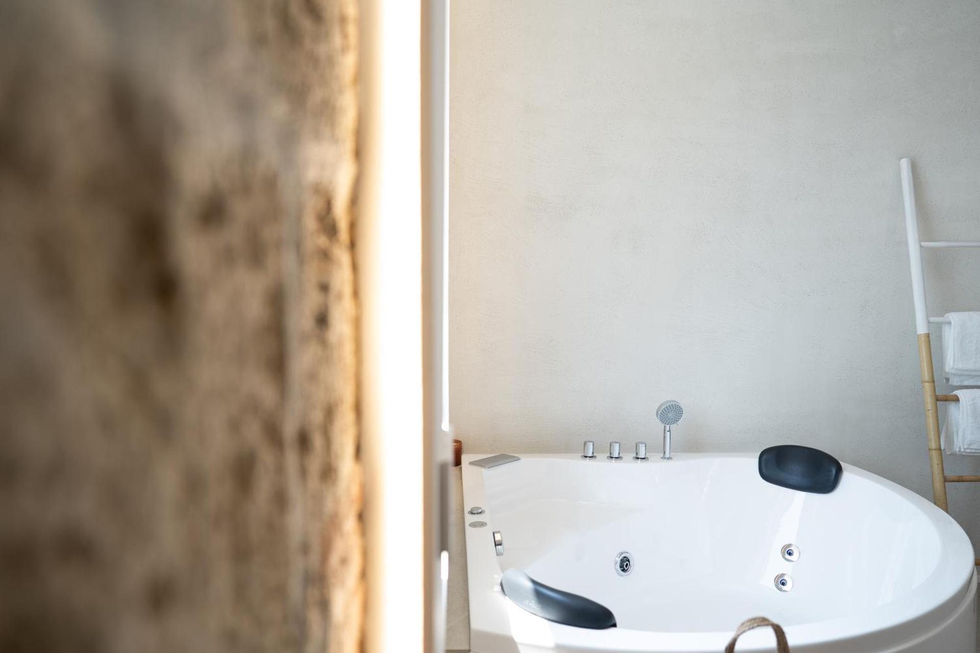 AYLA Suite - Panoramic Luxury Escape