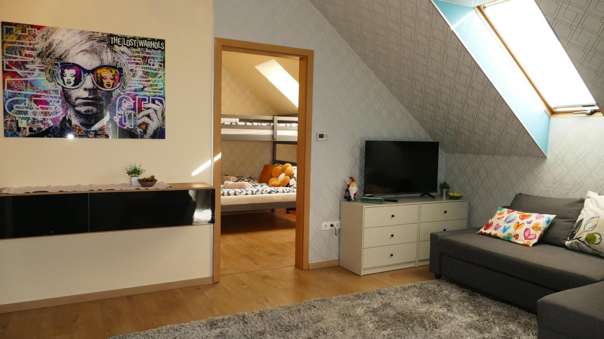 Communal lounge/ TV room