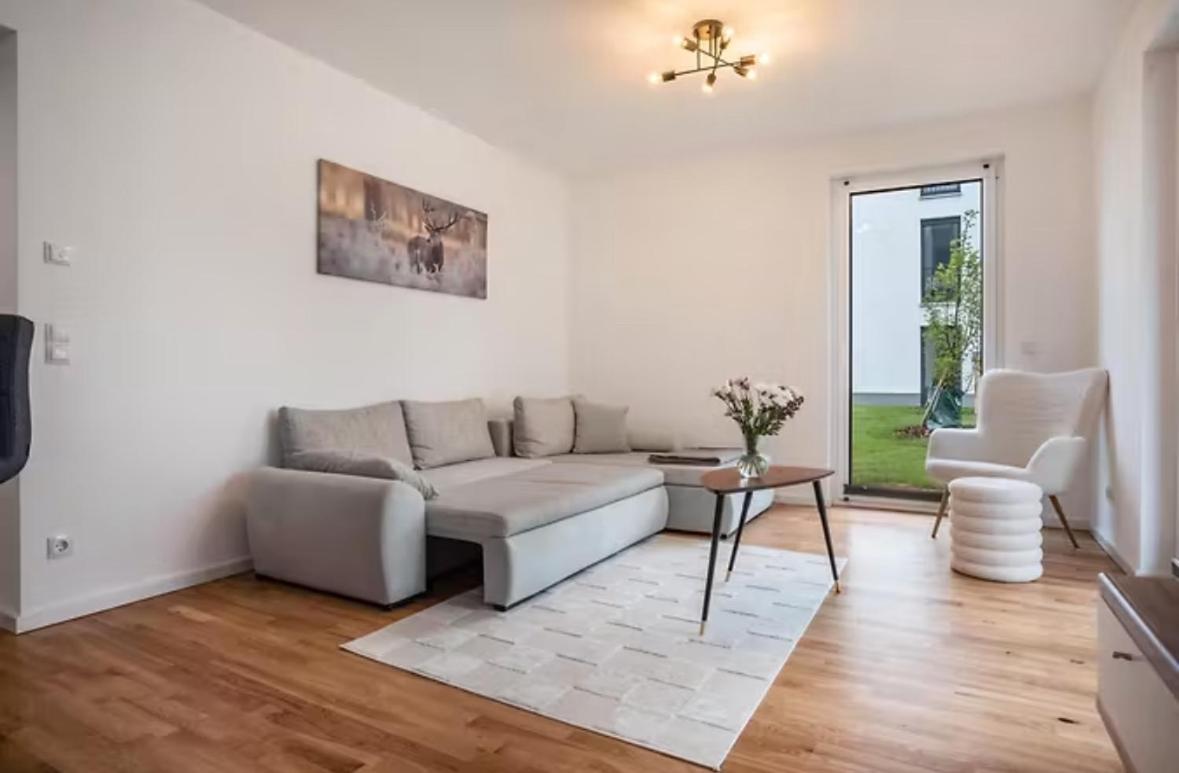Modernes und wunderschönes Loft mit Terrasse, Gartenblick in Greifswald